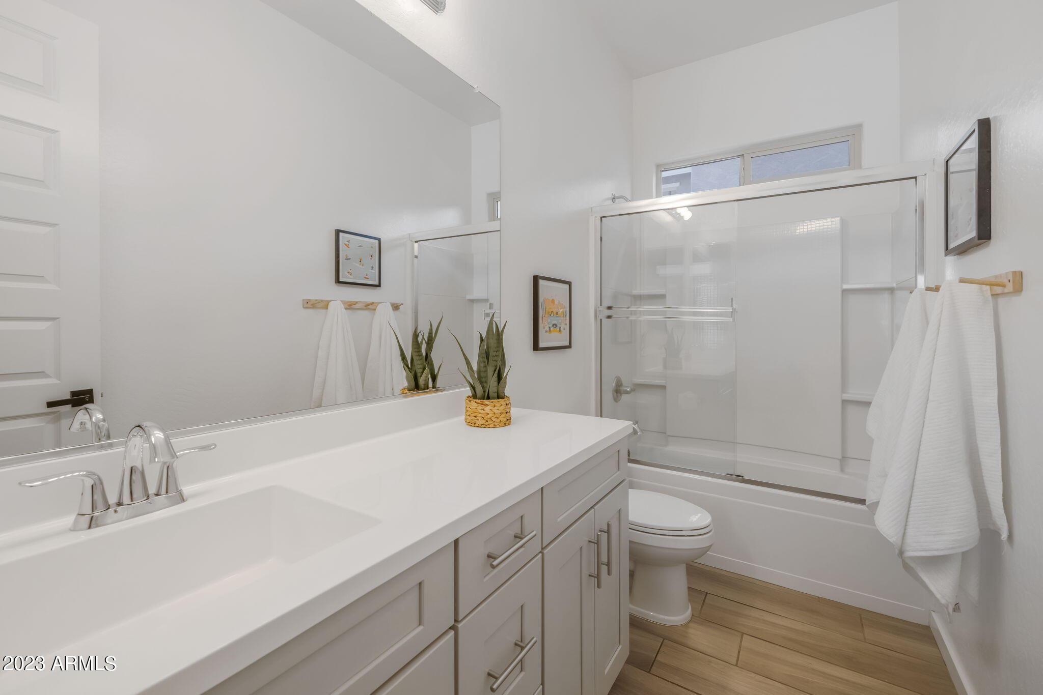 10238 E AMPERE Avenue