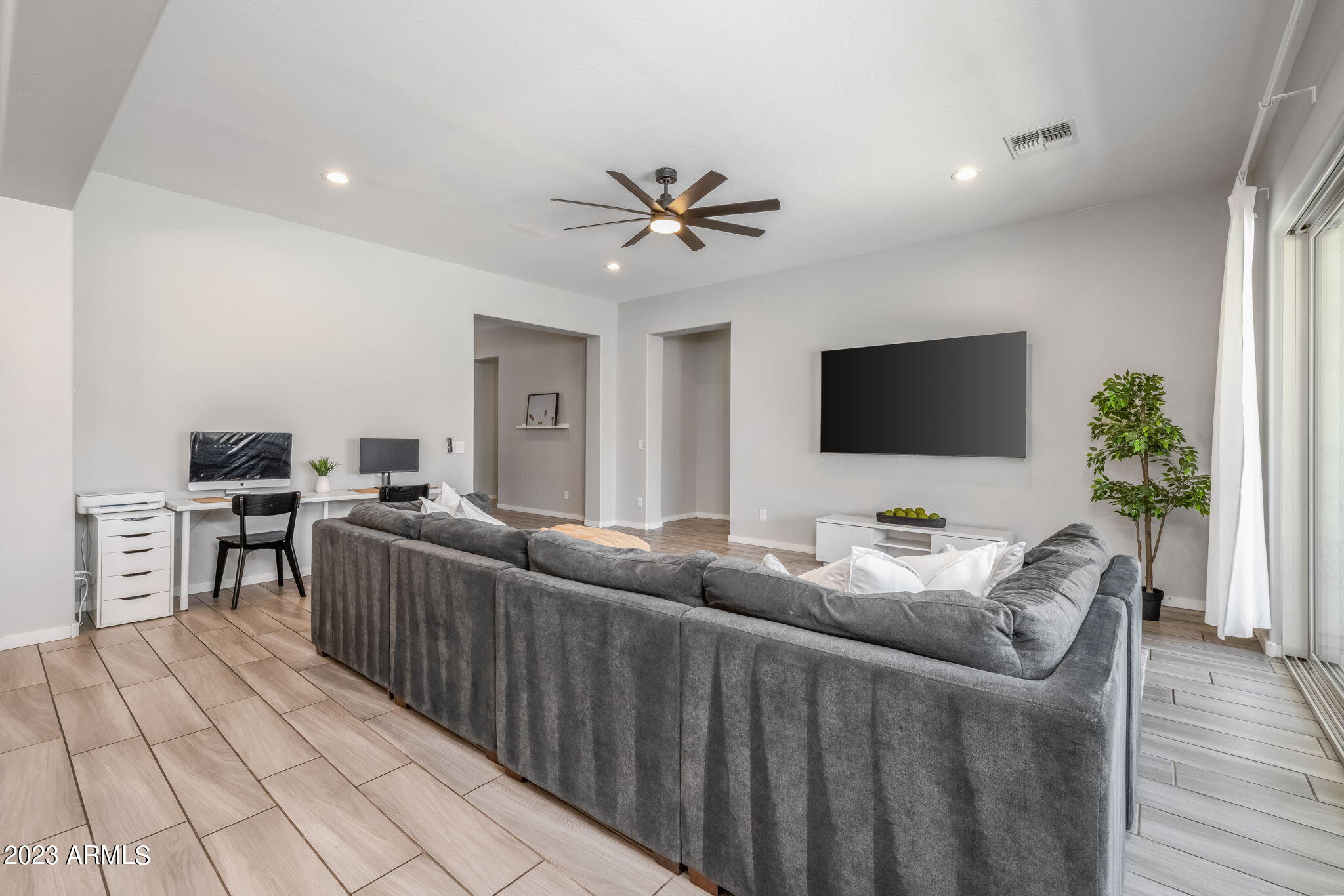 10238 E AMPERE Avenue