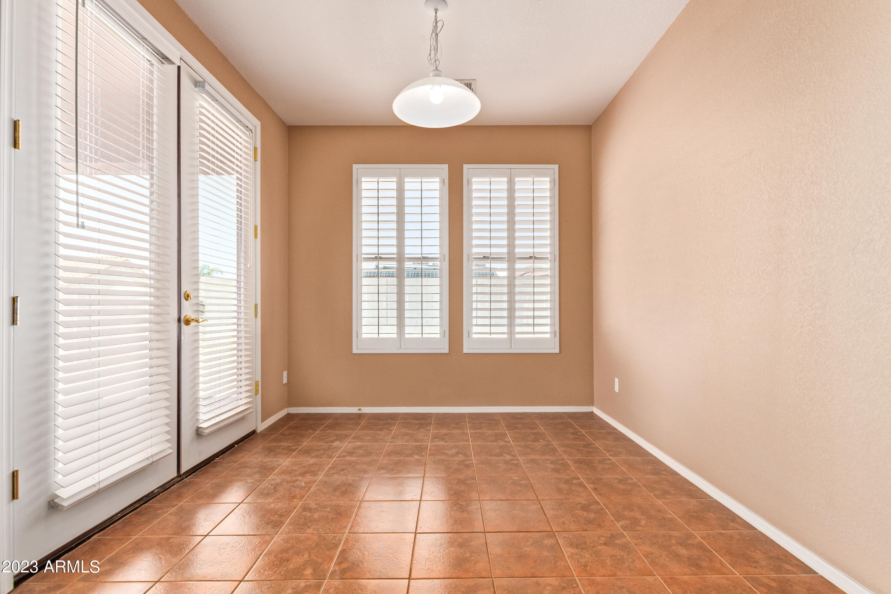 32287 N Margaret Way