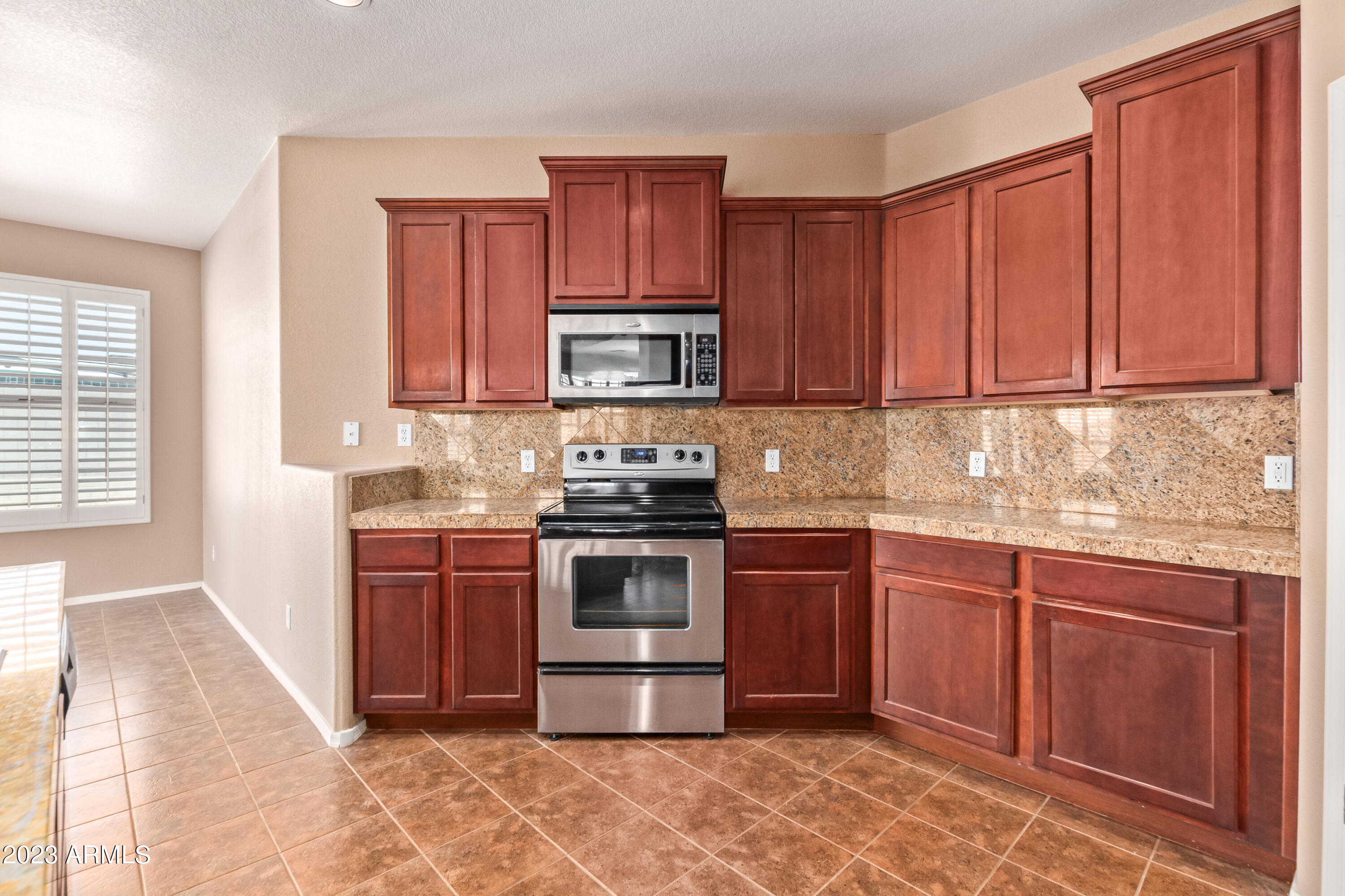 32287 N Margaret Way