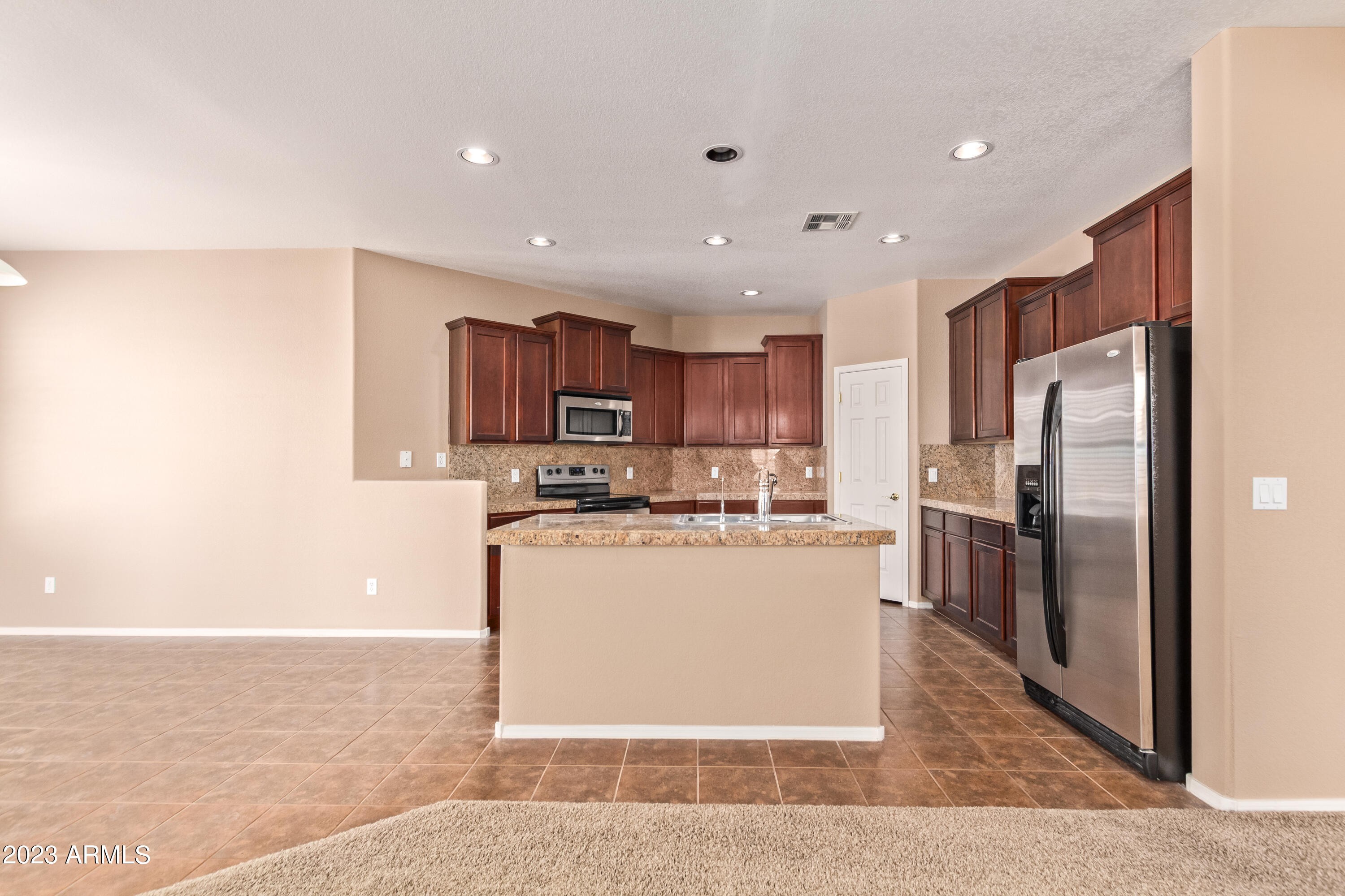 32287 N Margaret Way