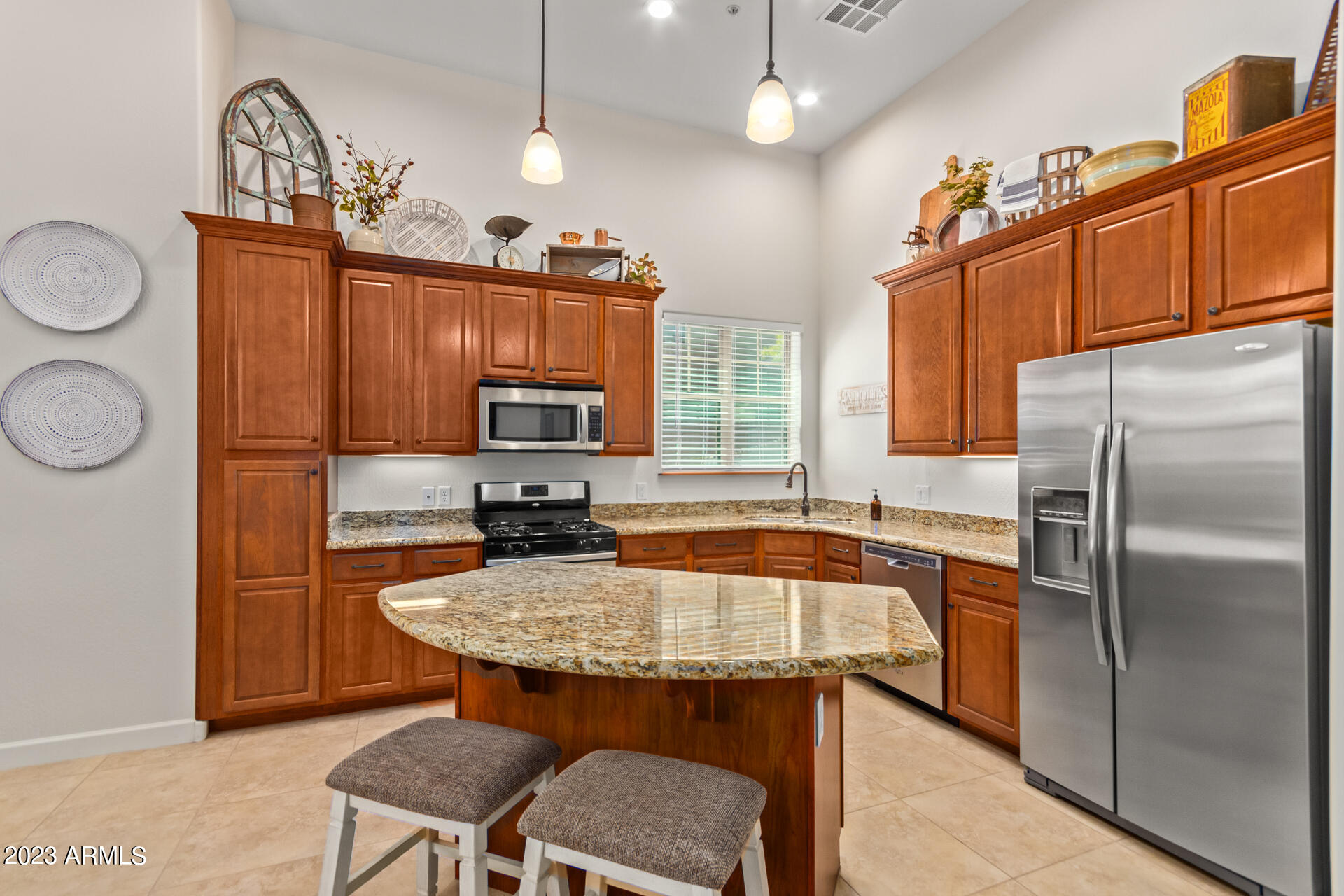 1361 S MARICOPA Street