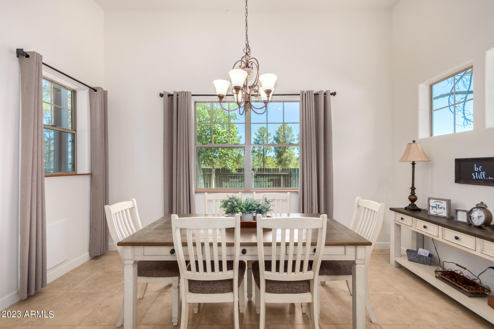 1361 S MARICOPA Street