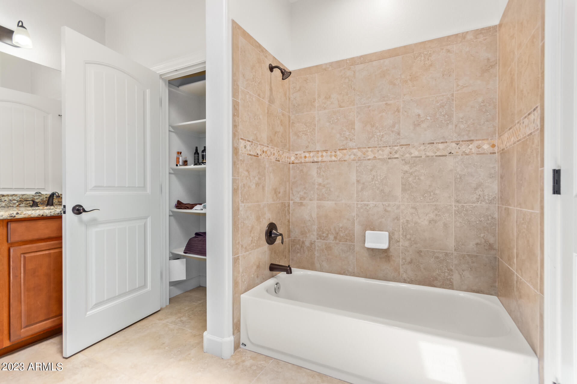 1361 S MARICOPA Street