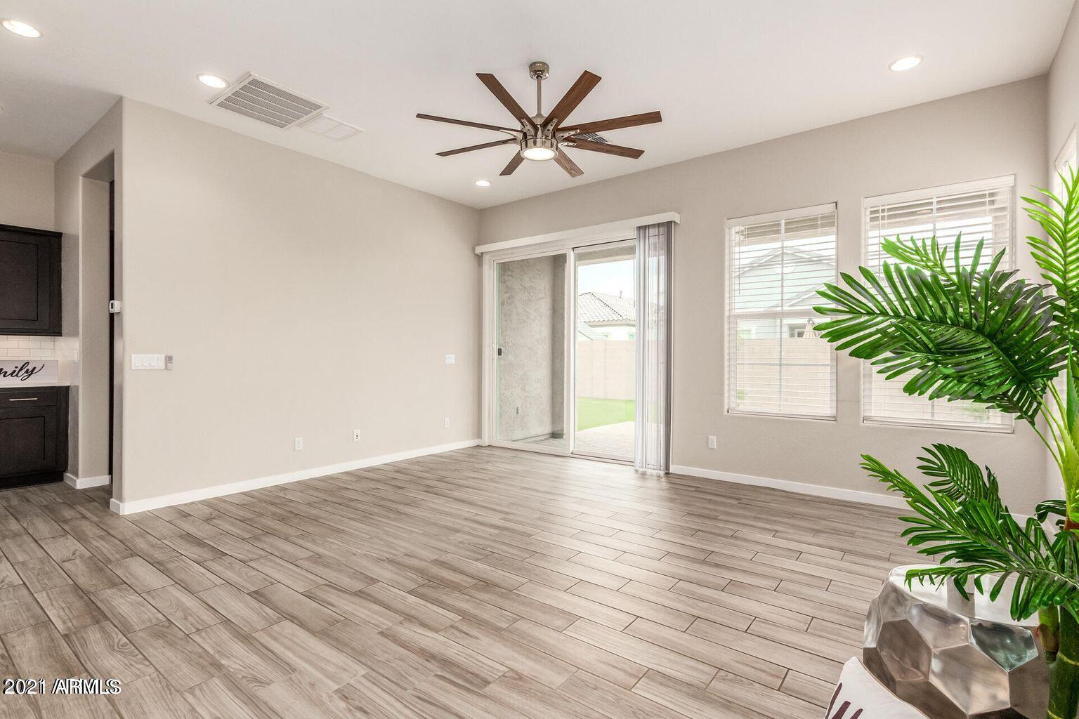 10135 E NARANJA Avenue