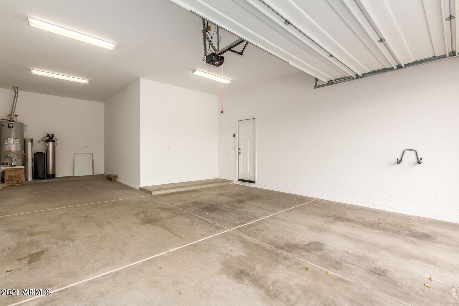 10135 E NARANJA Avenue