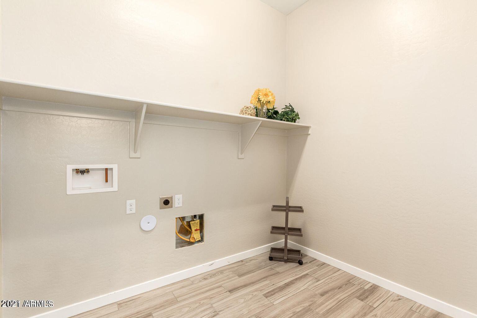 10135 E NARANJA Avenue