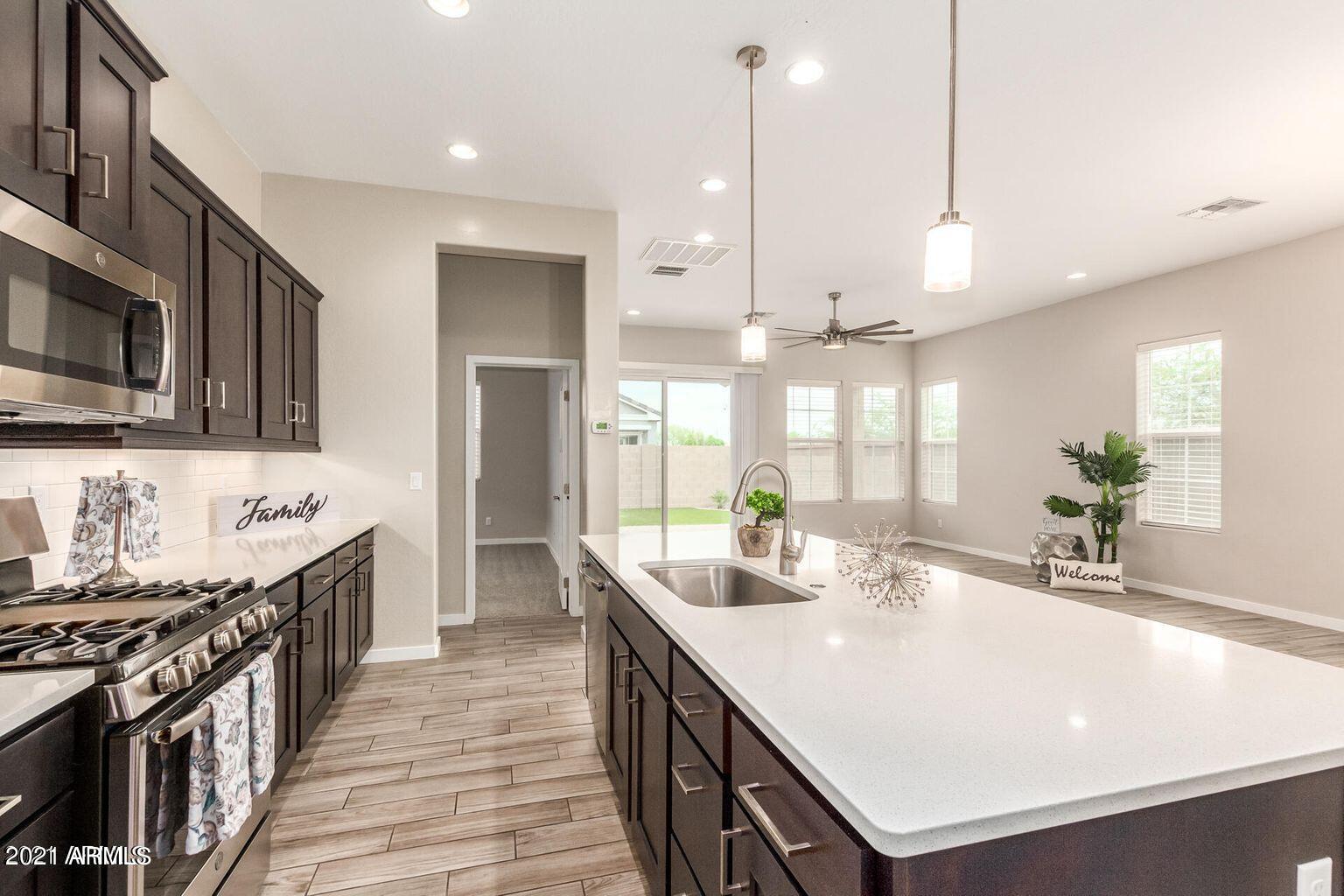 10135 E NARANJA Avenue