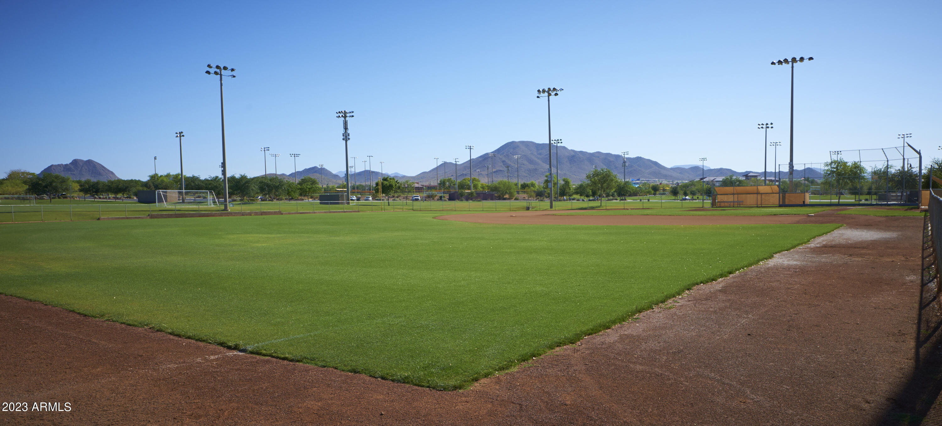 42424 N GAVILAN PEAK Parkway, 5206