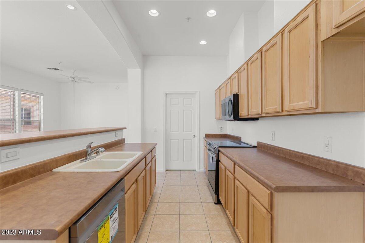 42424 N GAVILAN PEAK Parkway, 5206