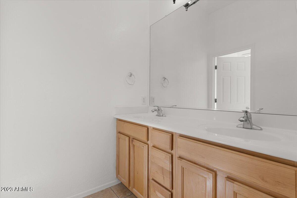 42424 N GAVILAN PEAK Parkway, 5206