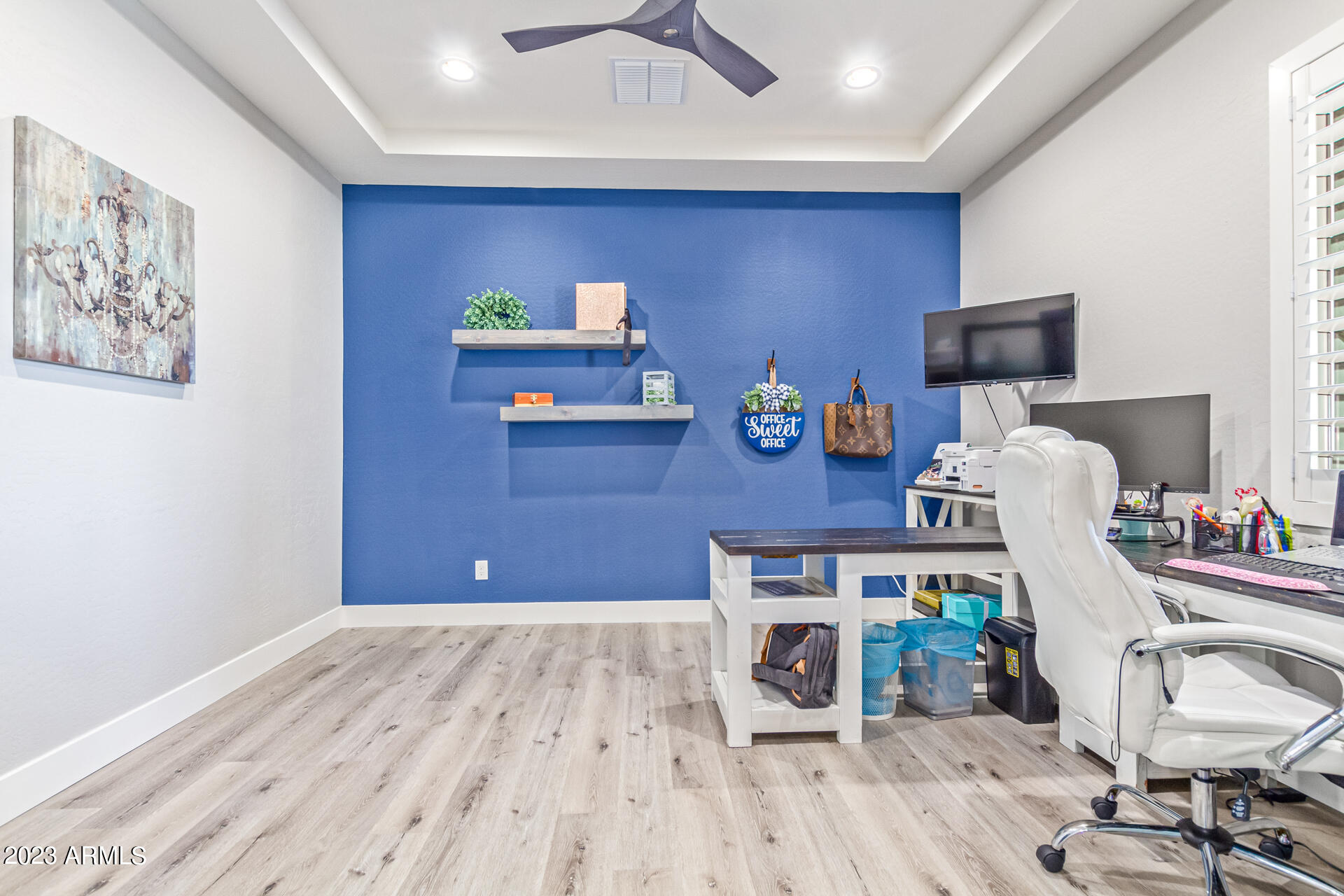 23045 E STONECREST Drive