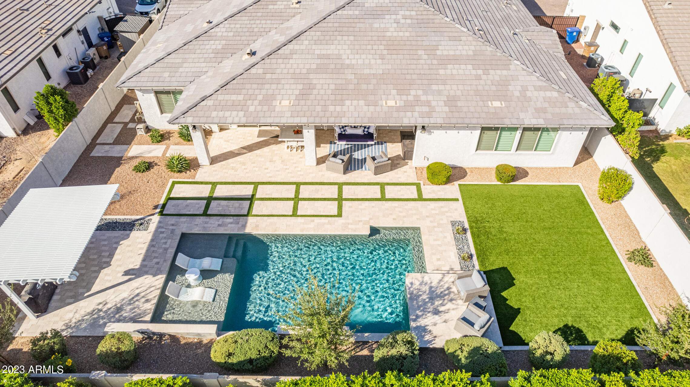 23045 E STONECREST Drive