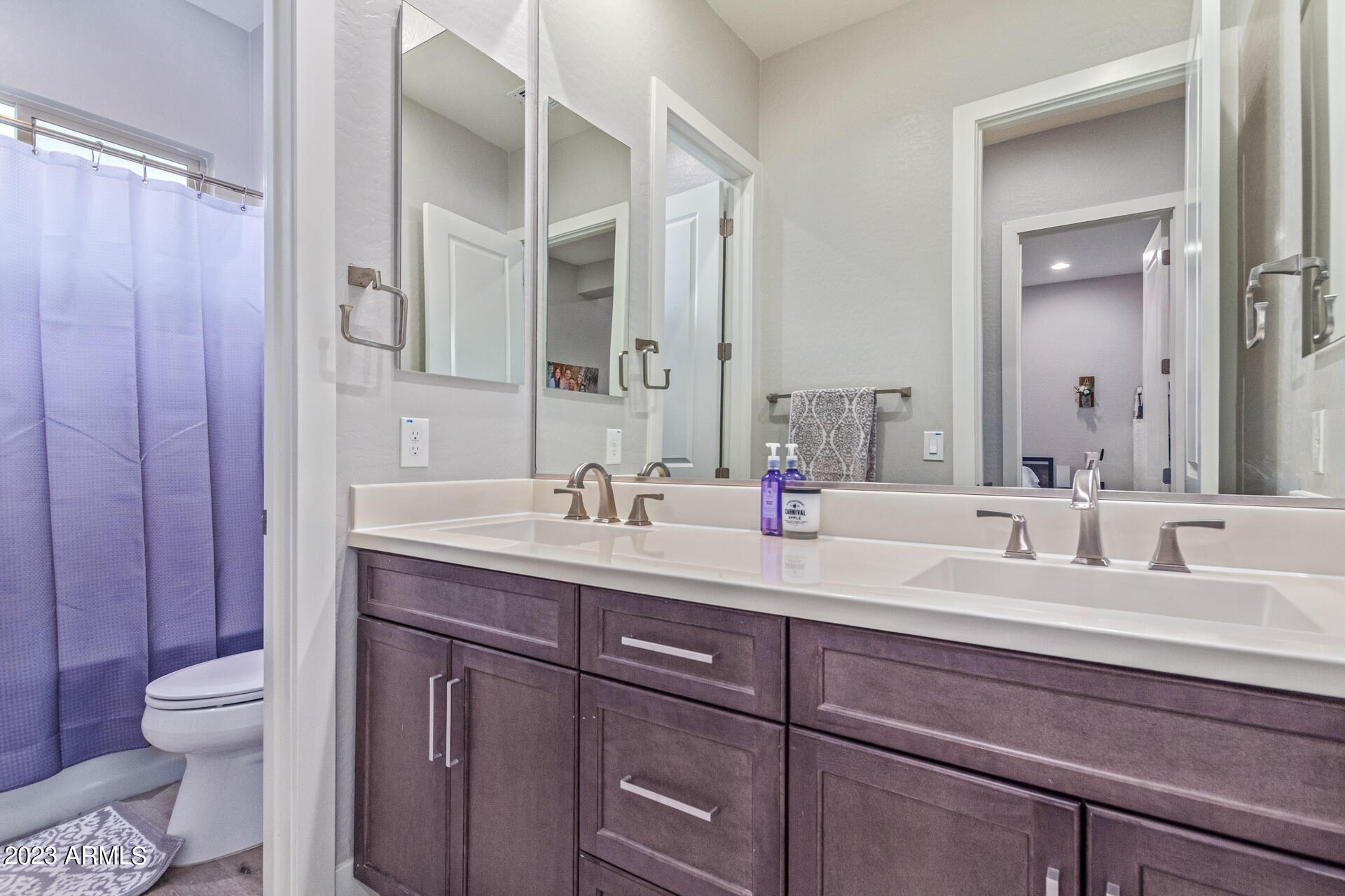 23045 E STONECREST Drive