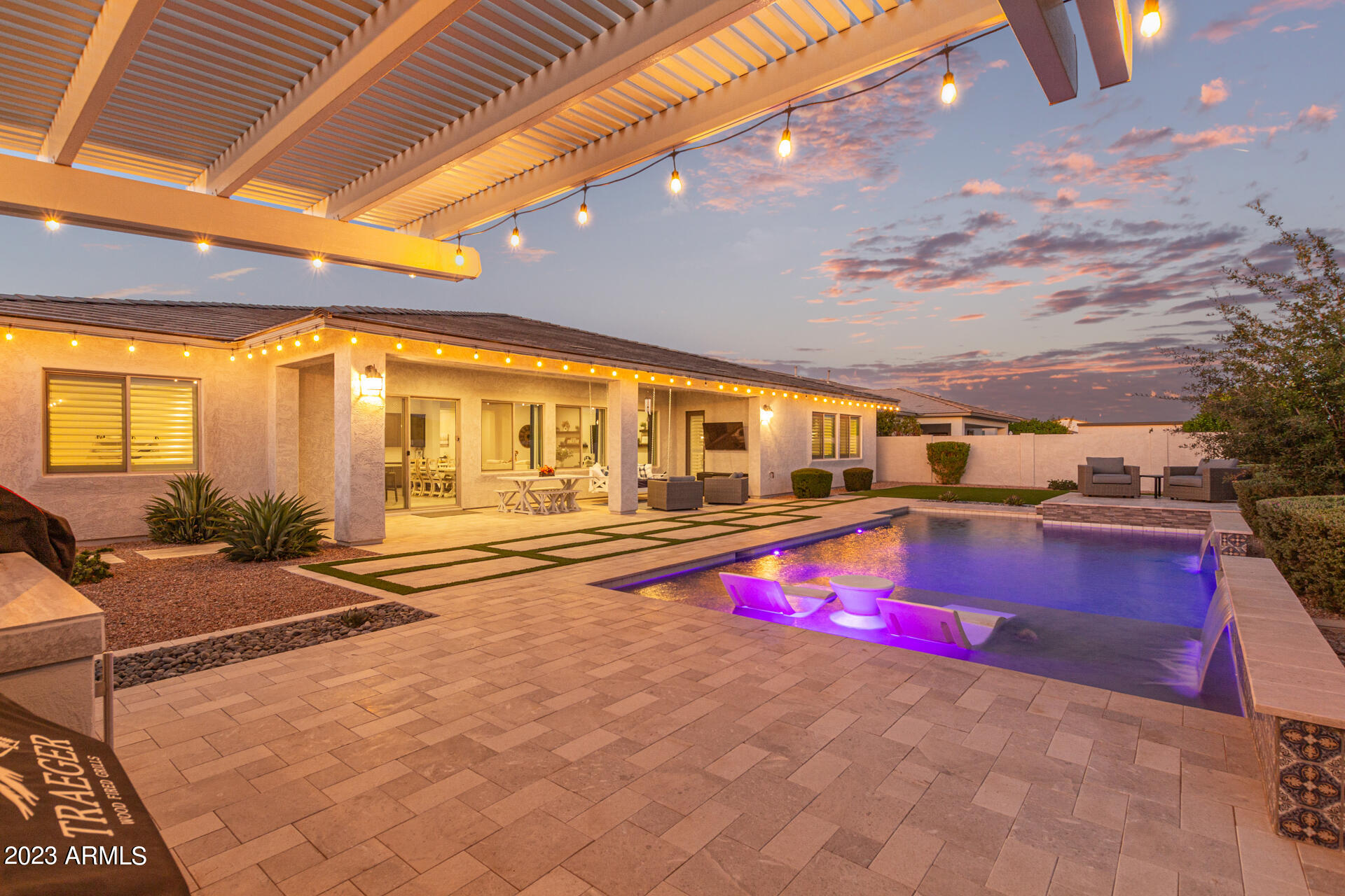 23045 E STONECREST Drive