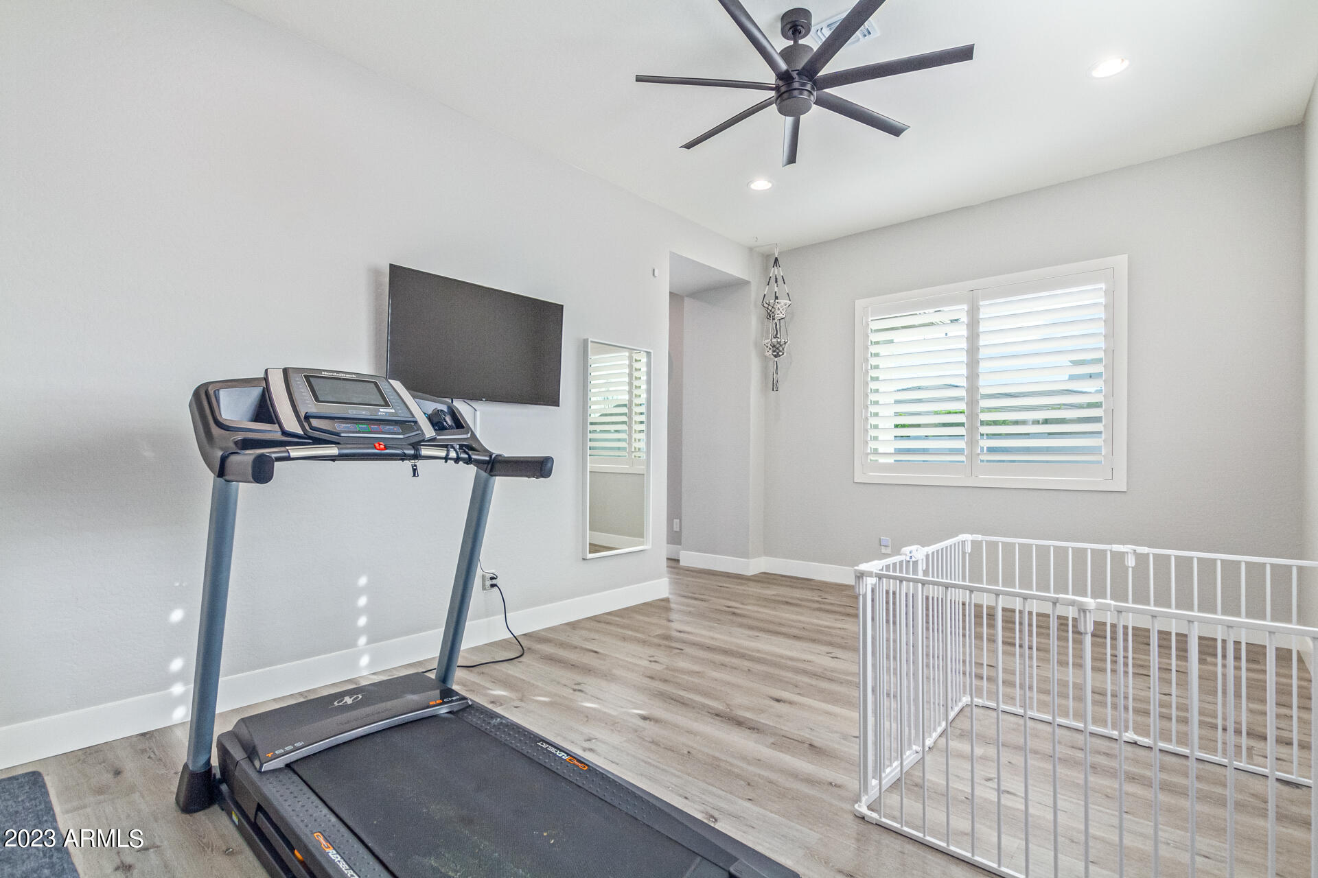 23045 E STONECREST Drive