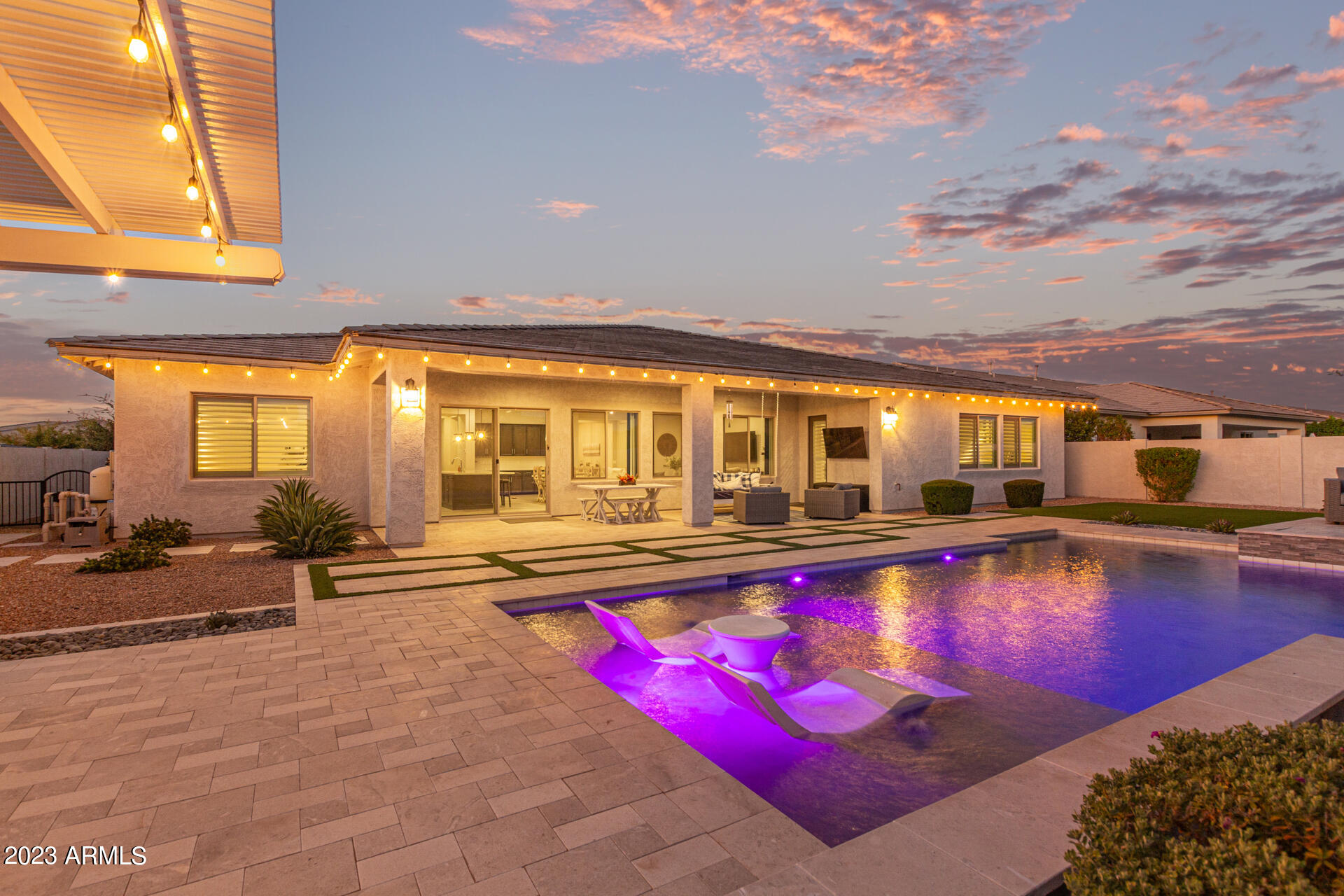 23045 E STONECREST Drive