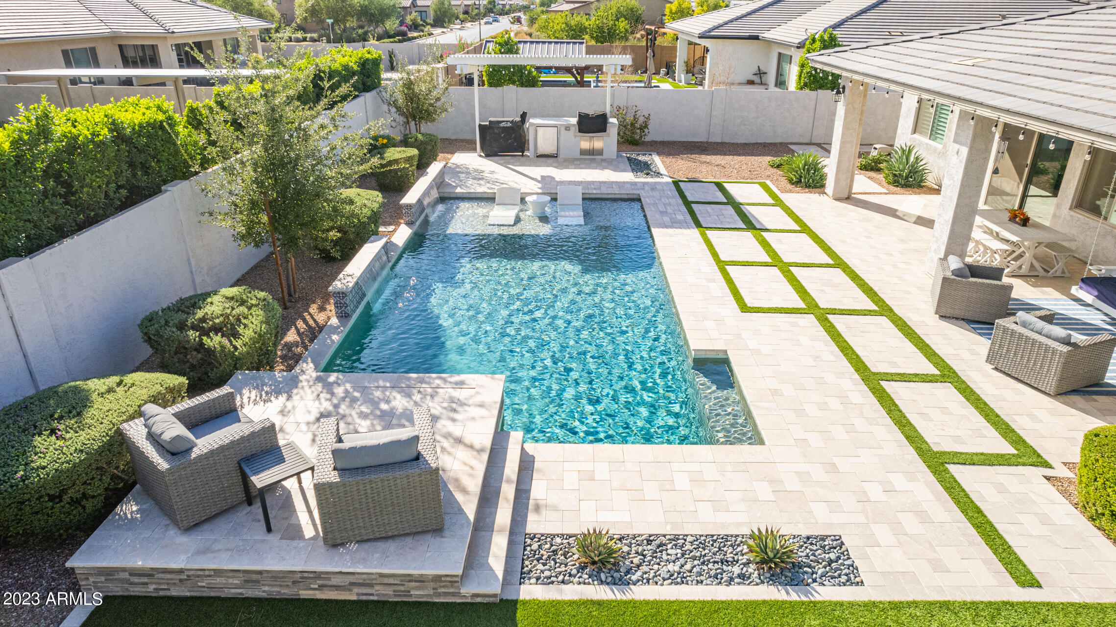 23045 E STONECREST Drive