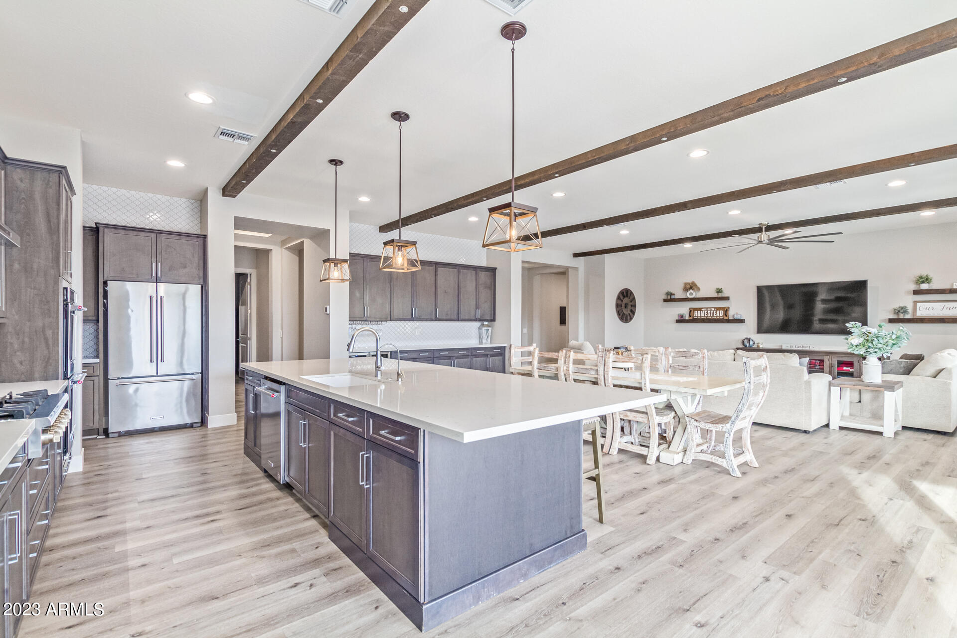 23045 E STONECREST Drive