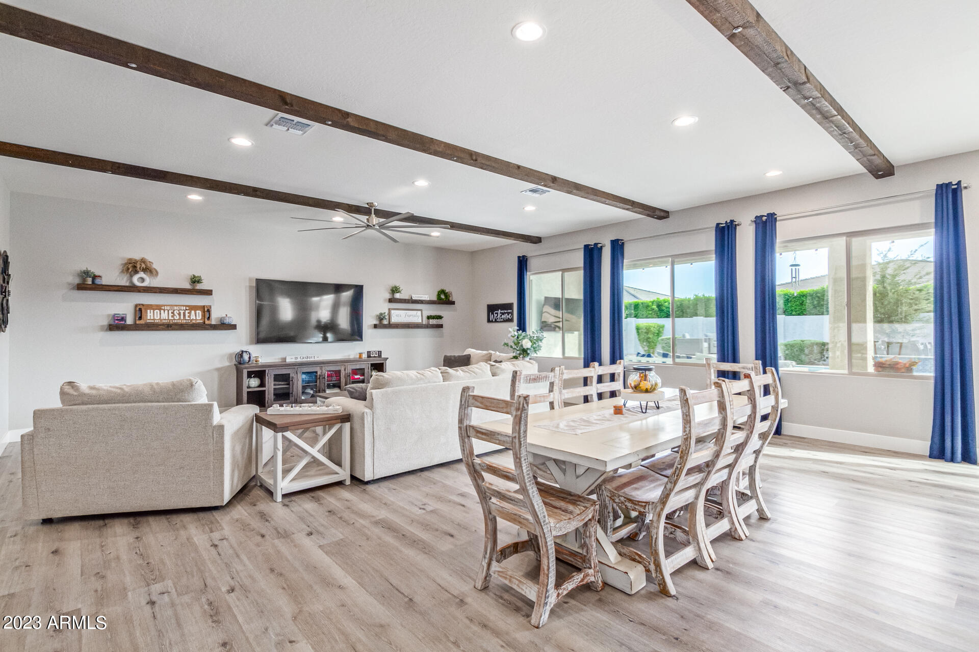 23045 E STONECREST Drive