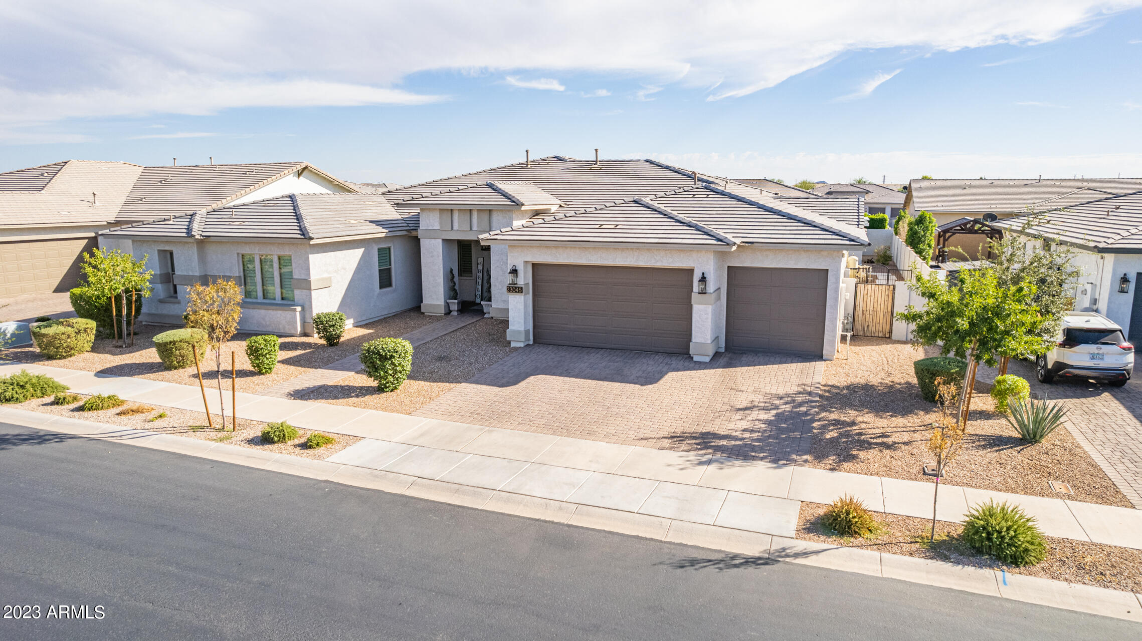 23045 E STONECREST Drive