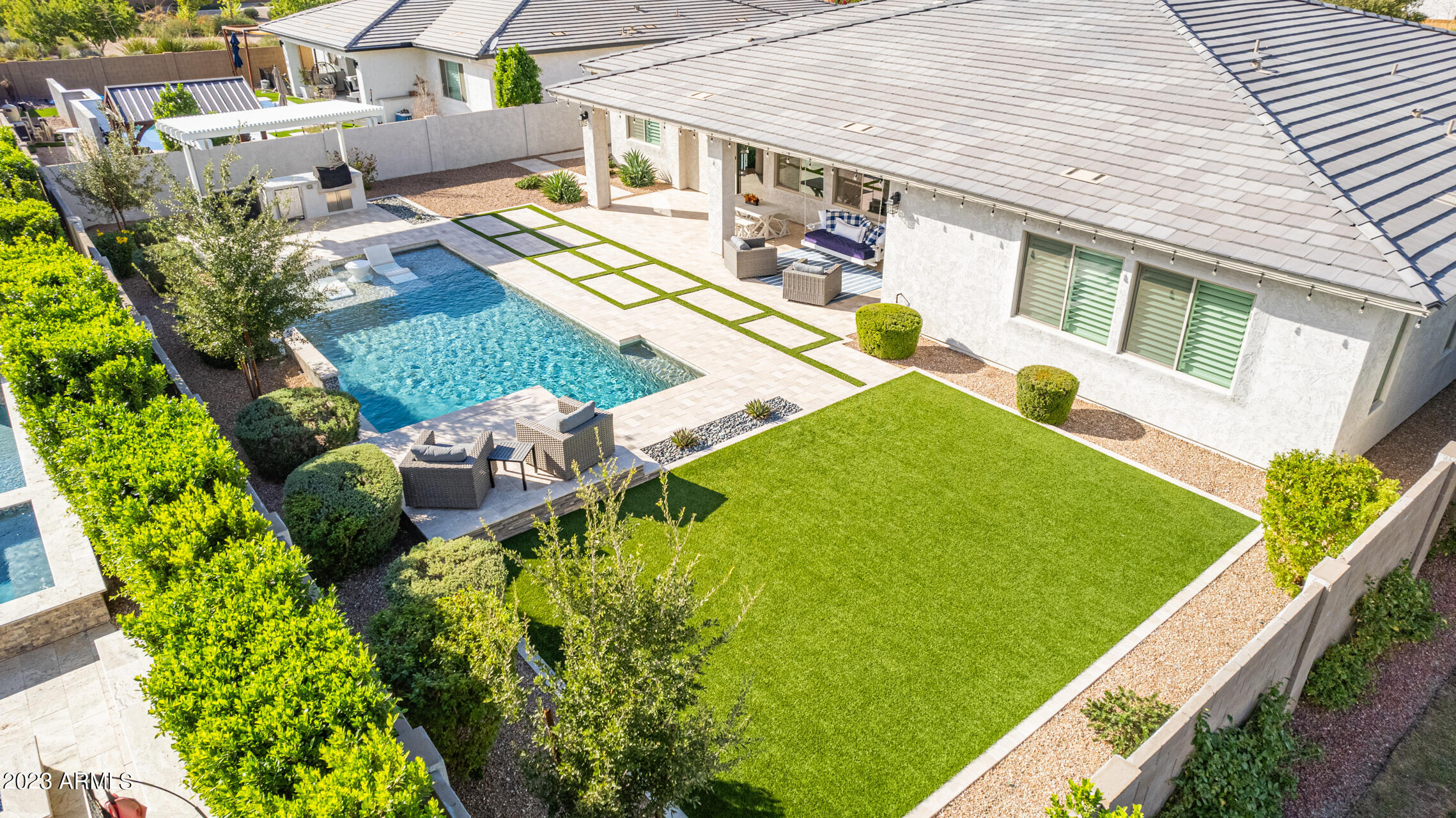 23045 E STONECREST Drive