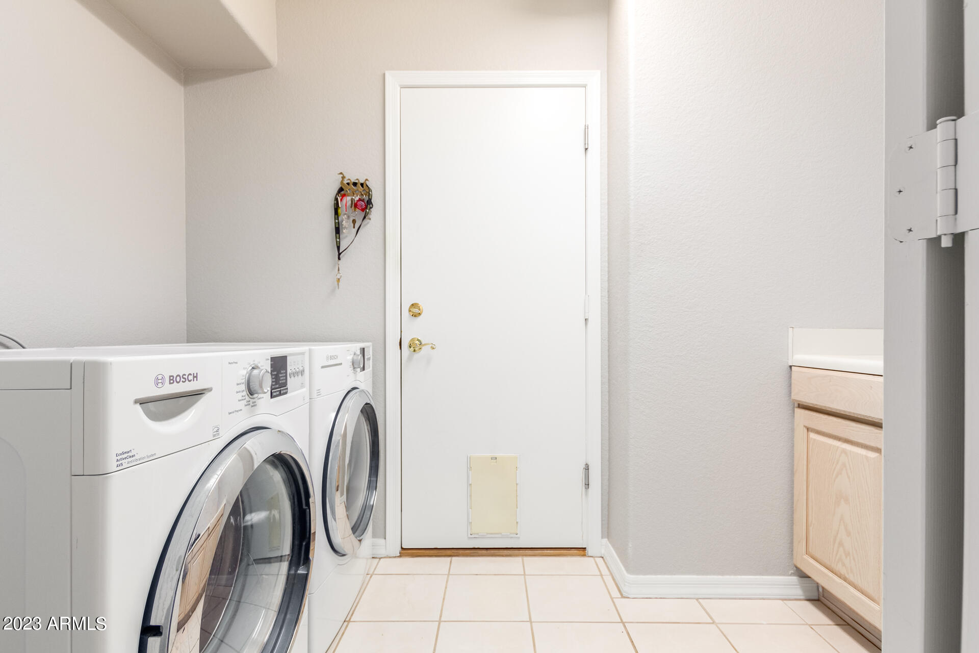 6257 E Star Valley Street