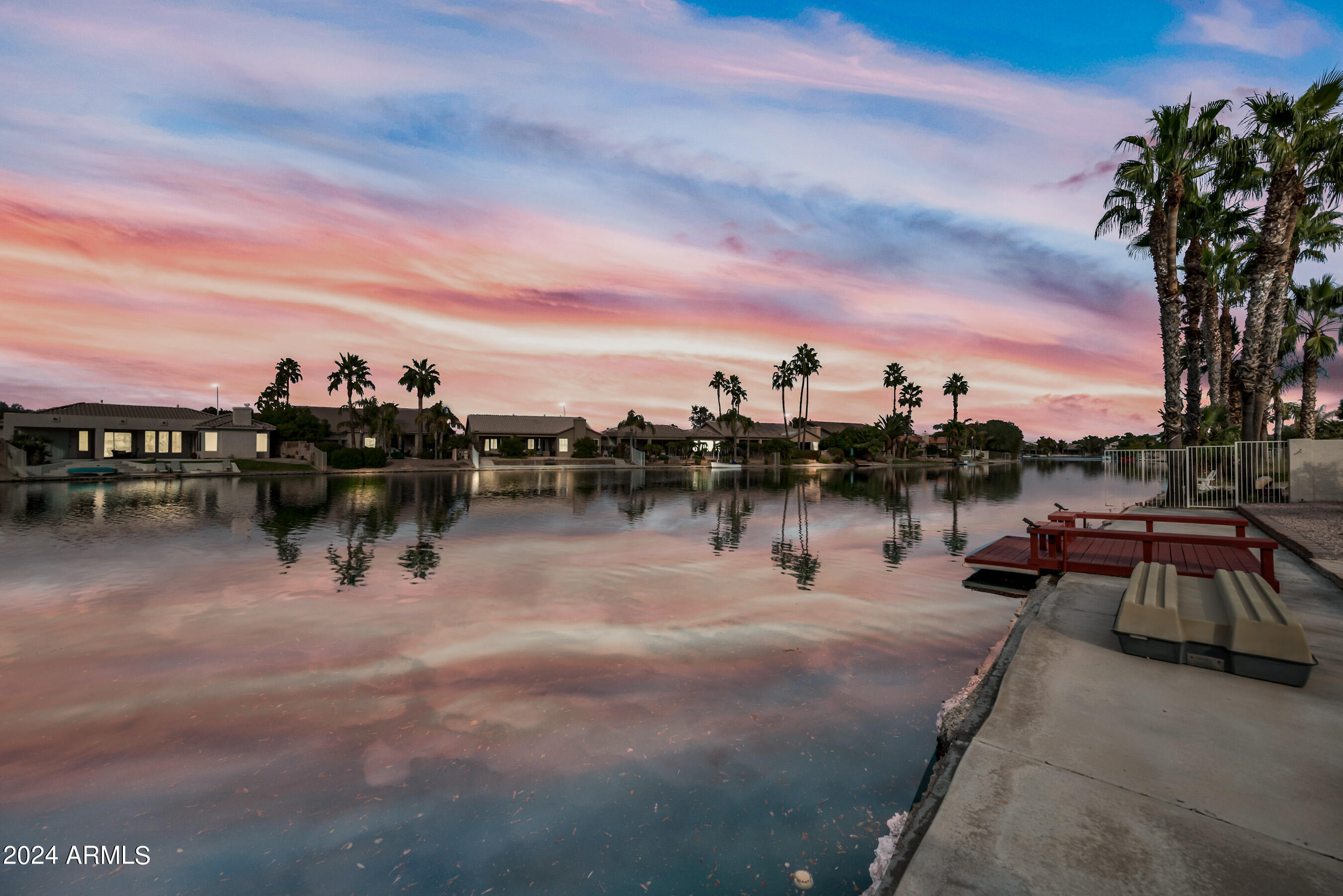 844 W BEECHNUT Drive