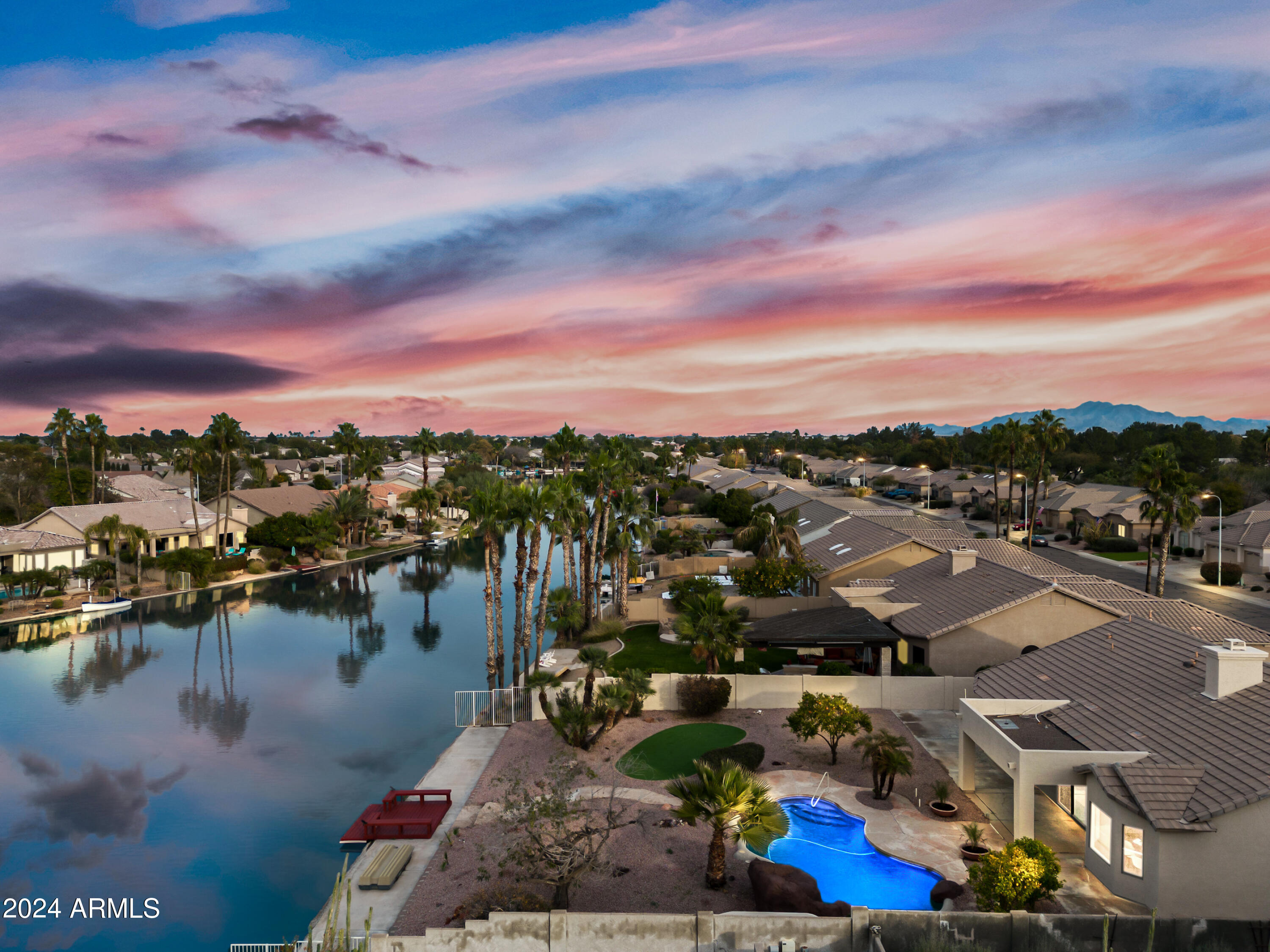 844 W BEECHNUT Drive