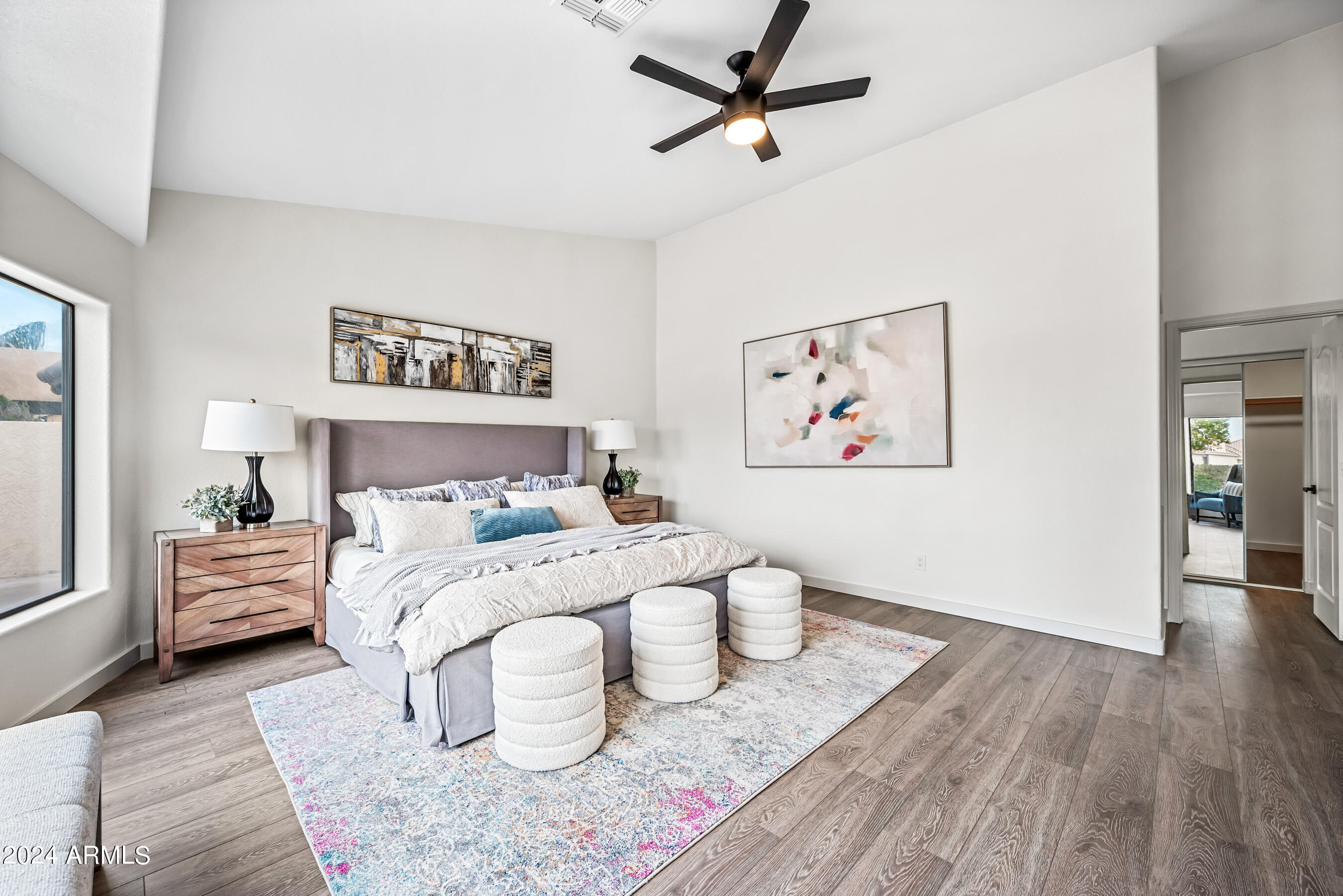 844 W BEECHNUT Drive