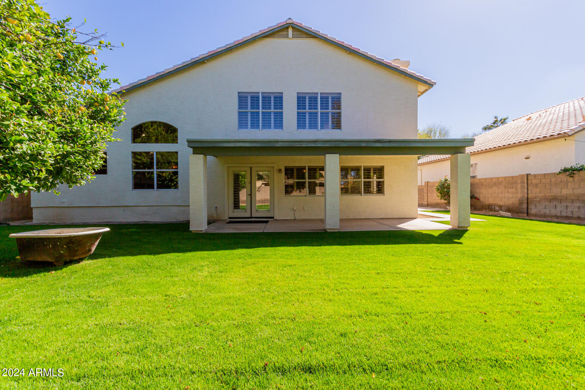 246 S COBBLESTONE Drive