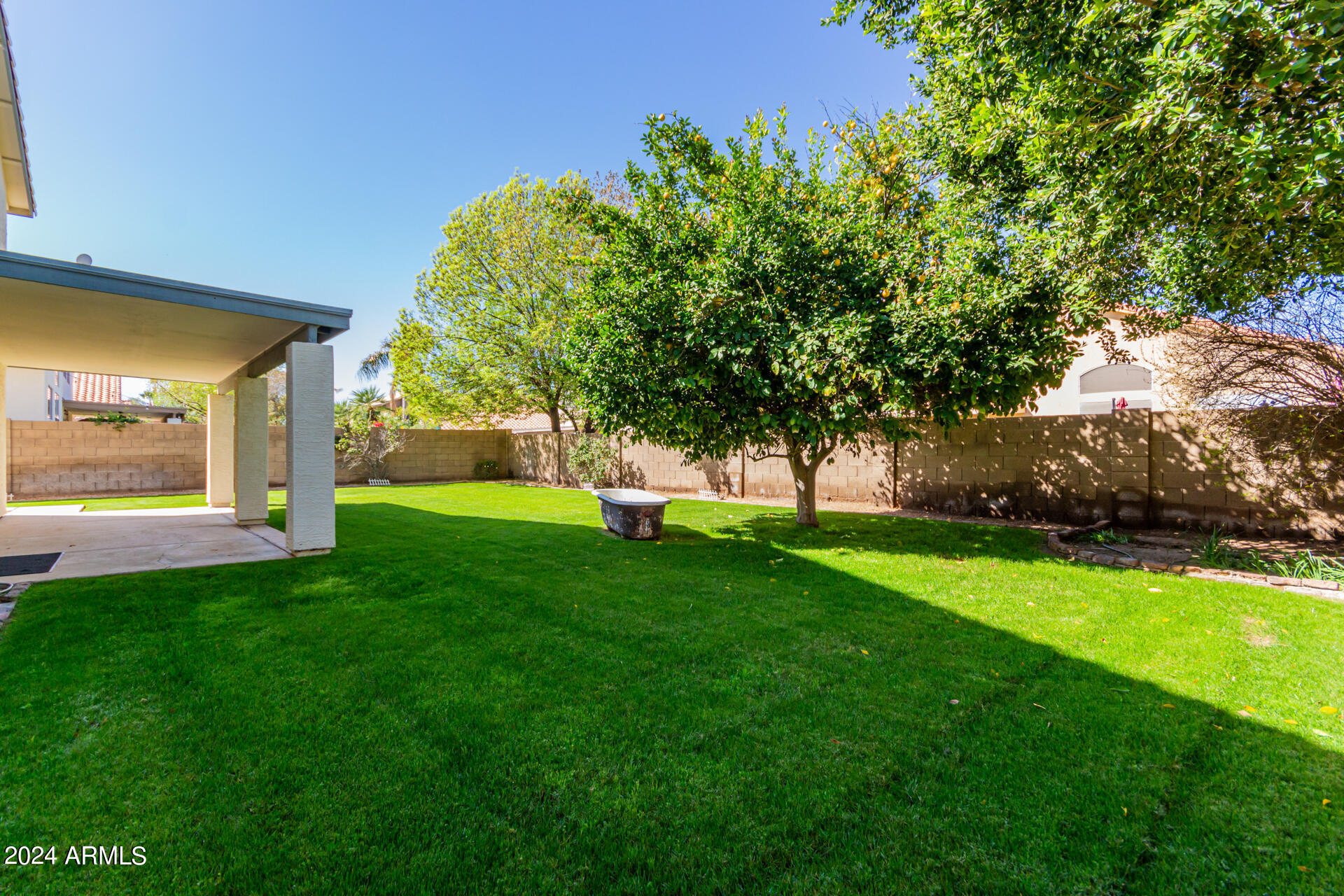 246 S COBBLESTONE Drive