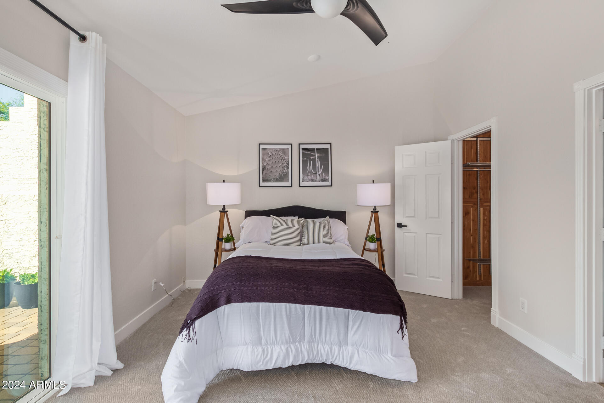 4925 E Windsor Avenue