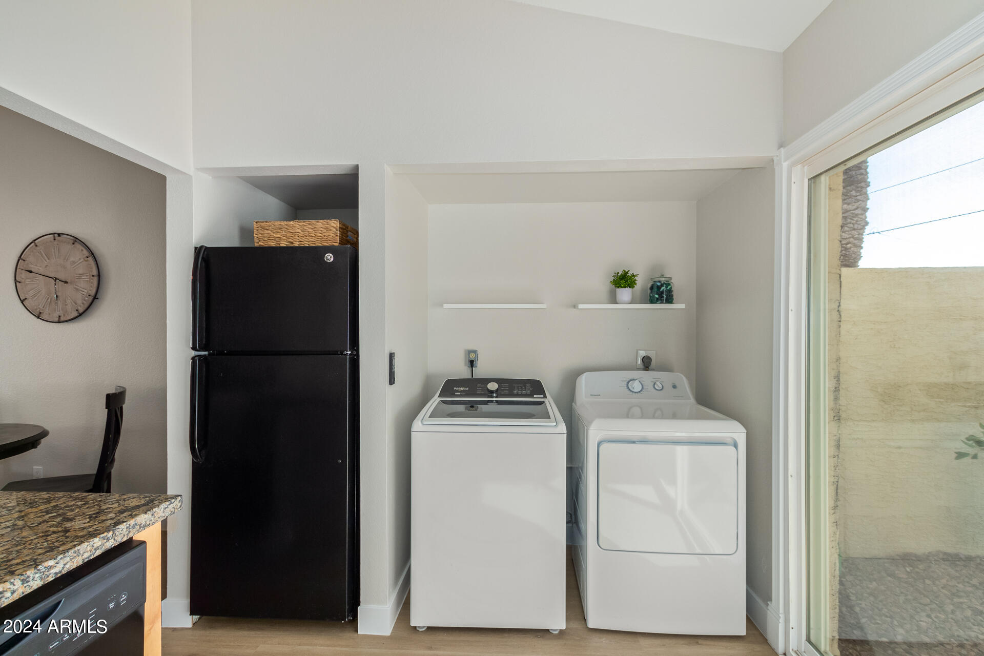 4925 E Windsor Avenue