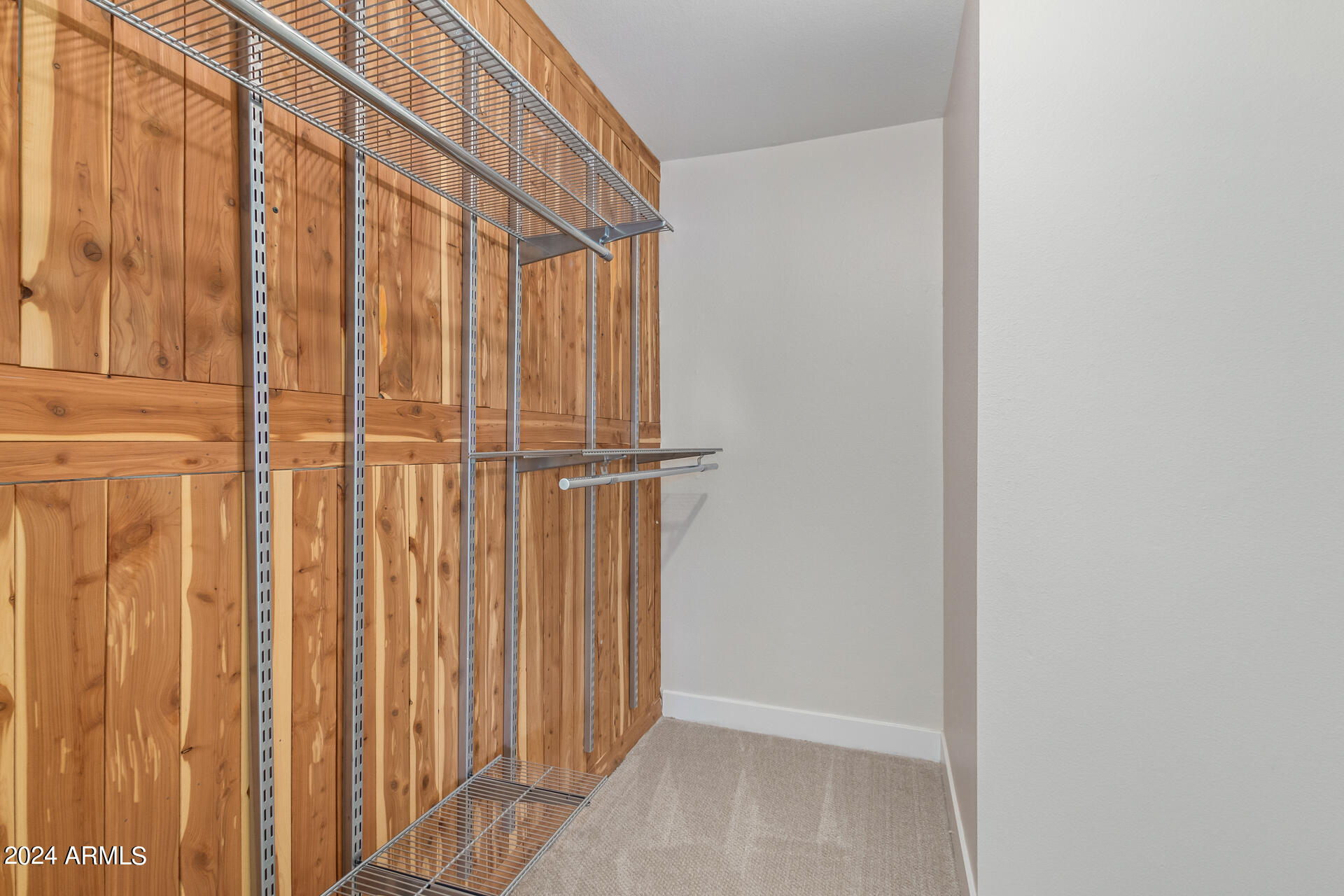 4925 E Windsor Avenue