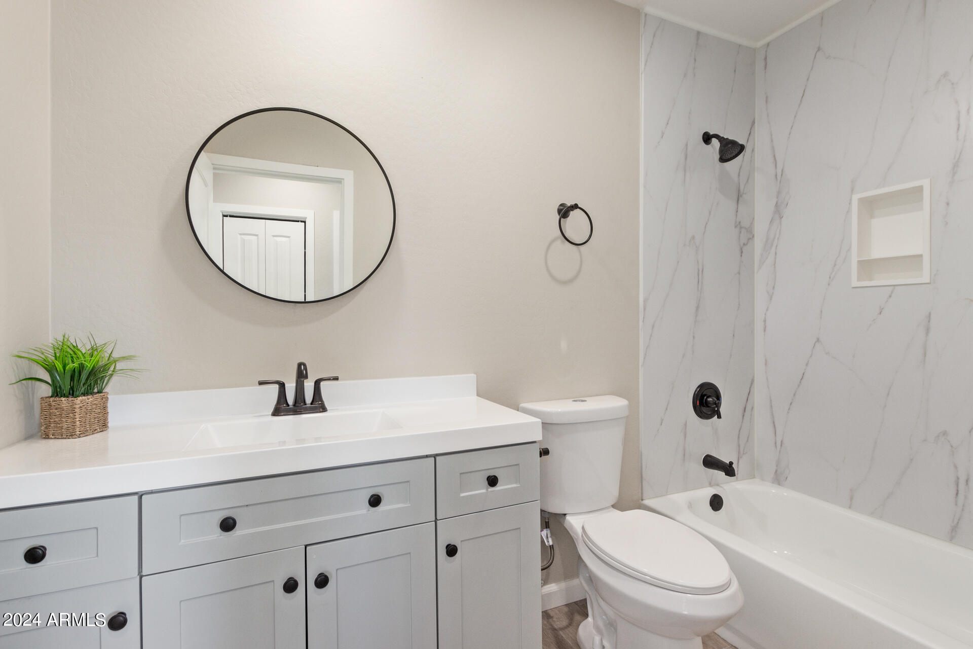 871 N CHERI LYNN Drive