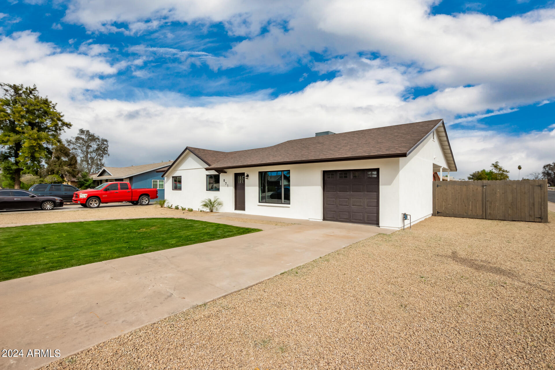 871 N CHERI LYNN Drive