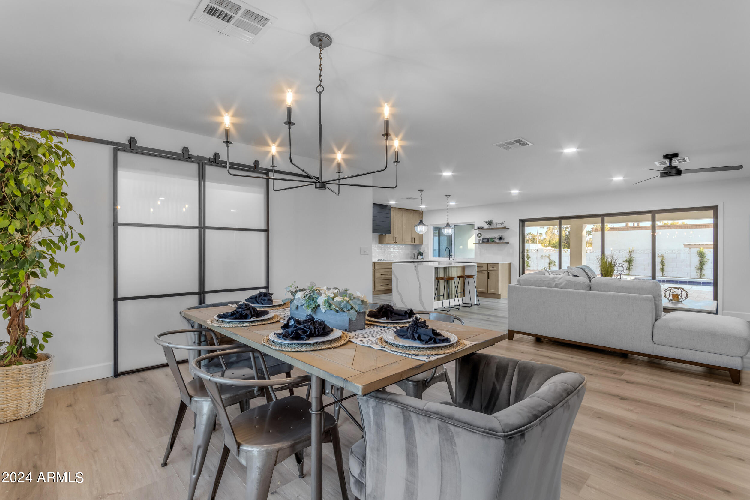 5317 E HILLERY Drive