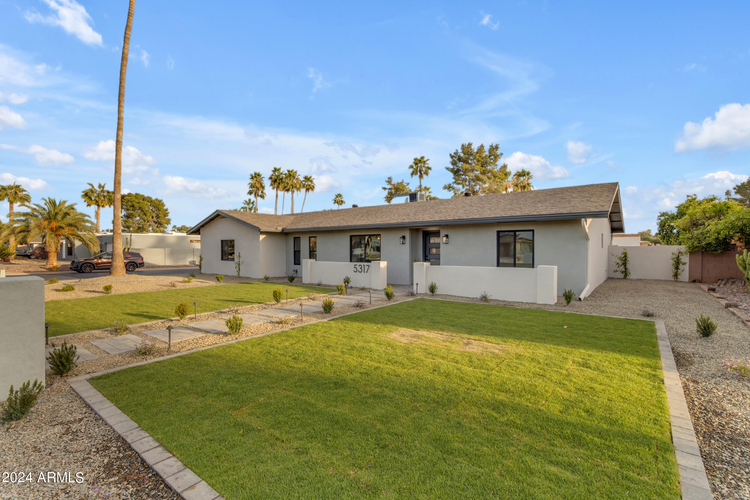 5317 E HILLERY Drive