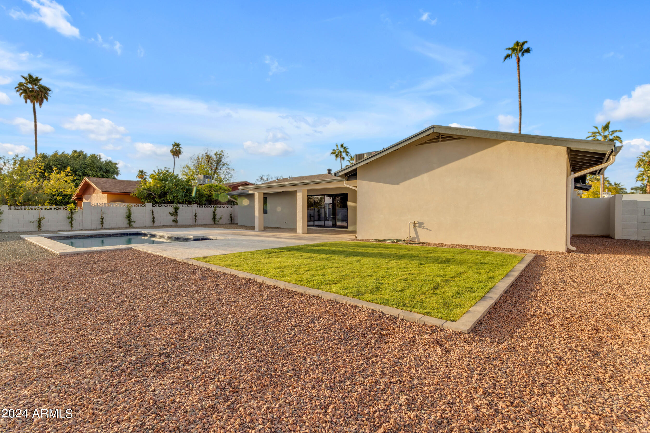 5317 E HILLERY Drive