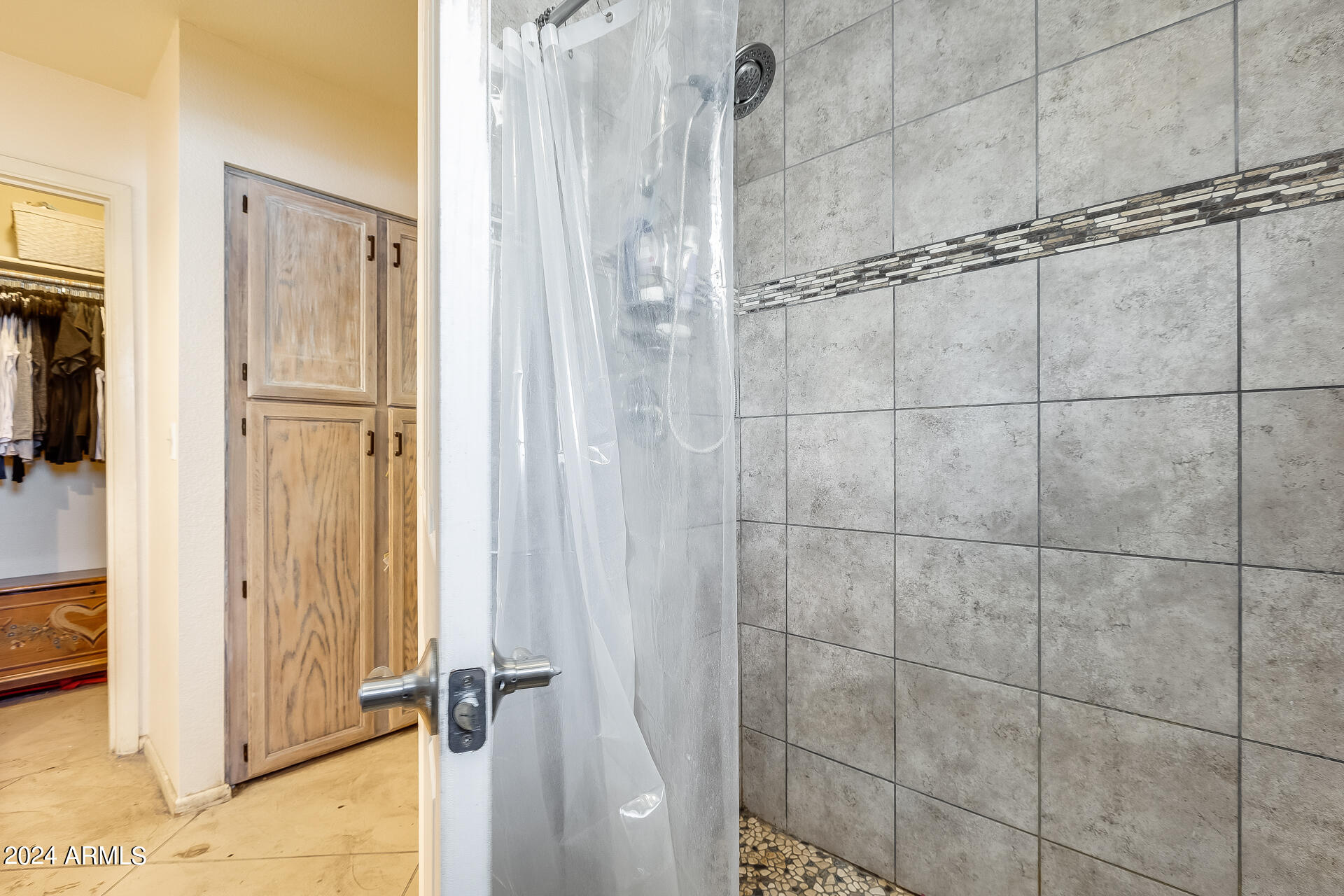 4916 E FOUNTAIN Street