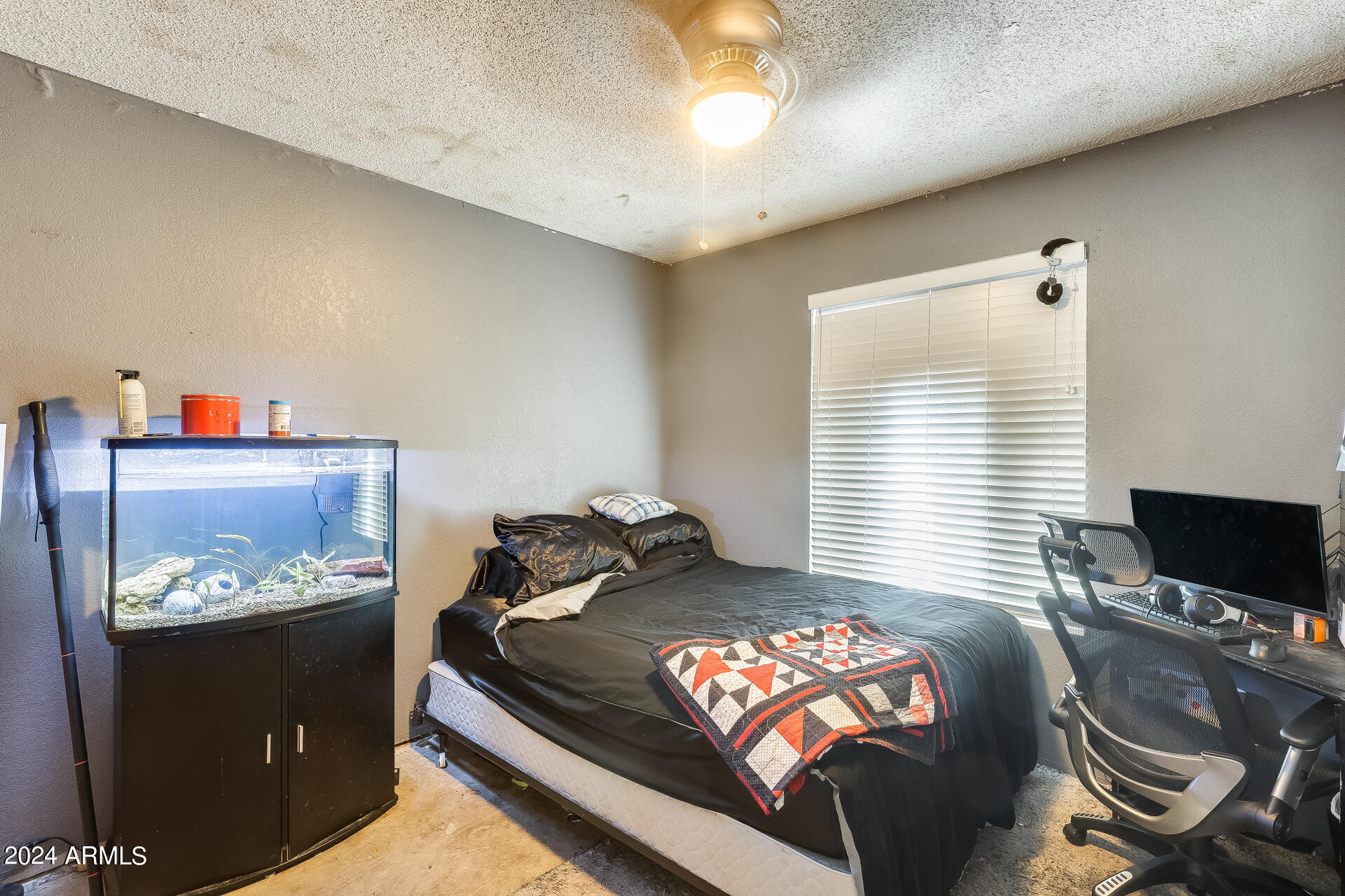 4916 E FOUNTAIN Street