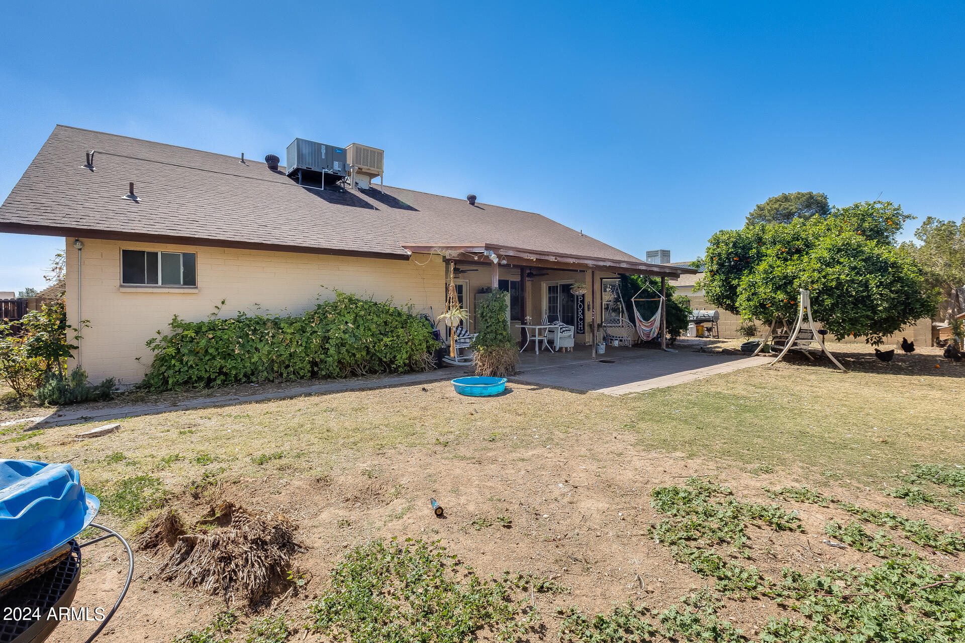 4916 E FOUNTAIN Street