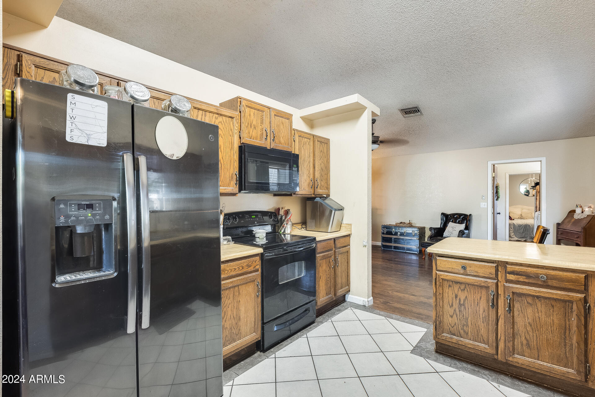 4916 E FOUNTAIN Street