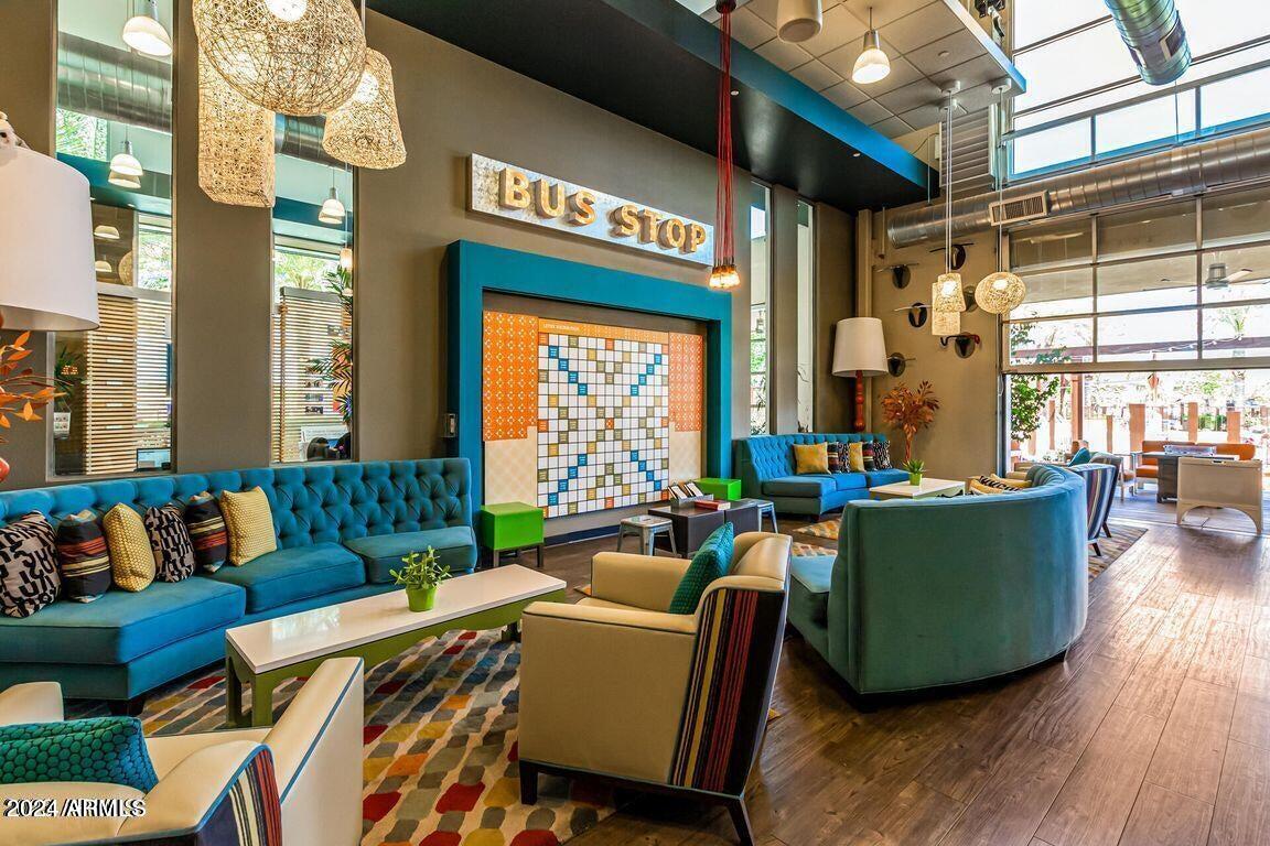 10452 E LINCOLN Avenue