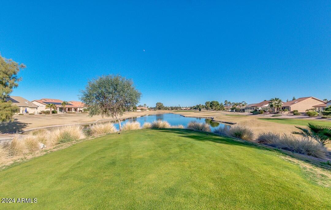 10412 E NACOMA Drive