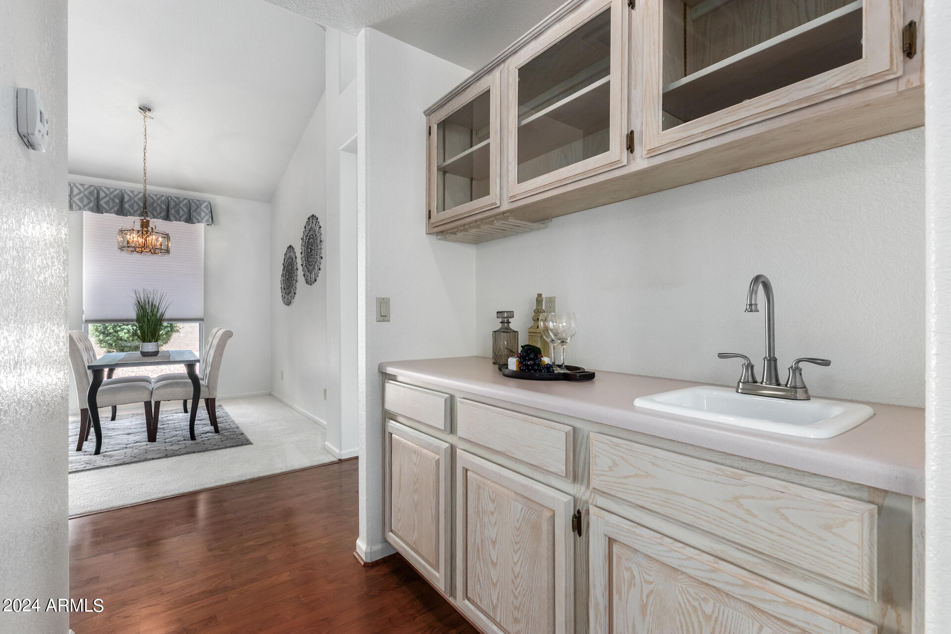 10412 E NACOMA Drive