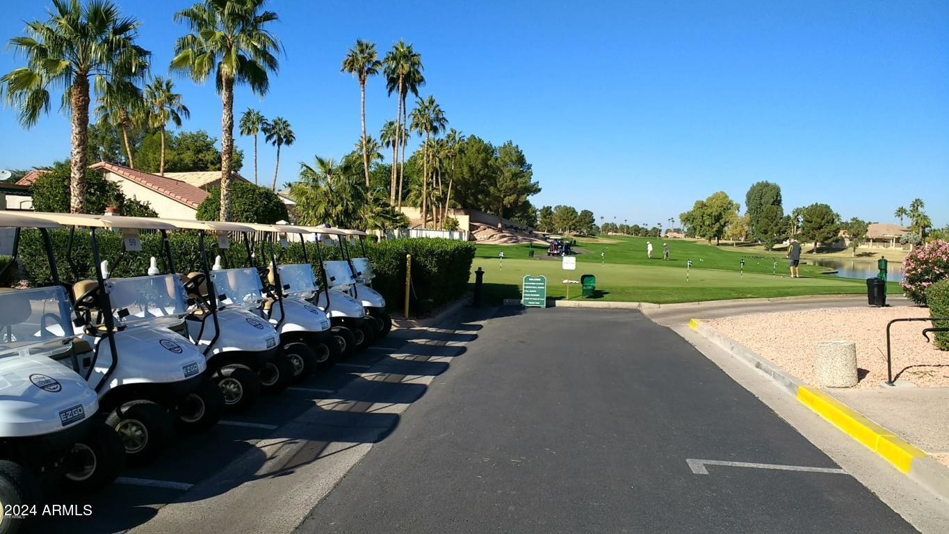 10412 E NACOMA Drive