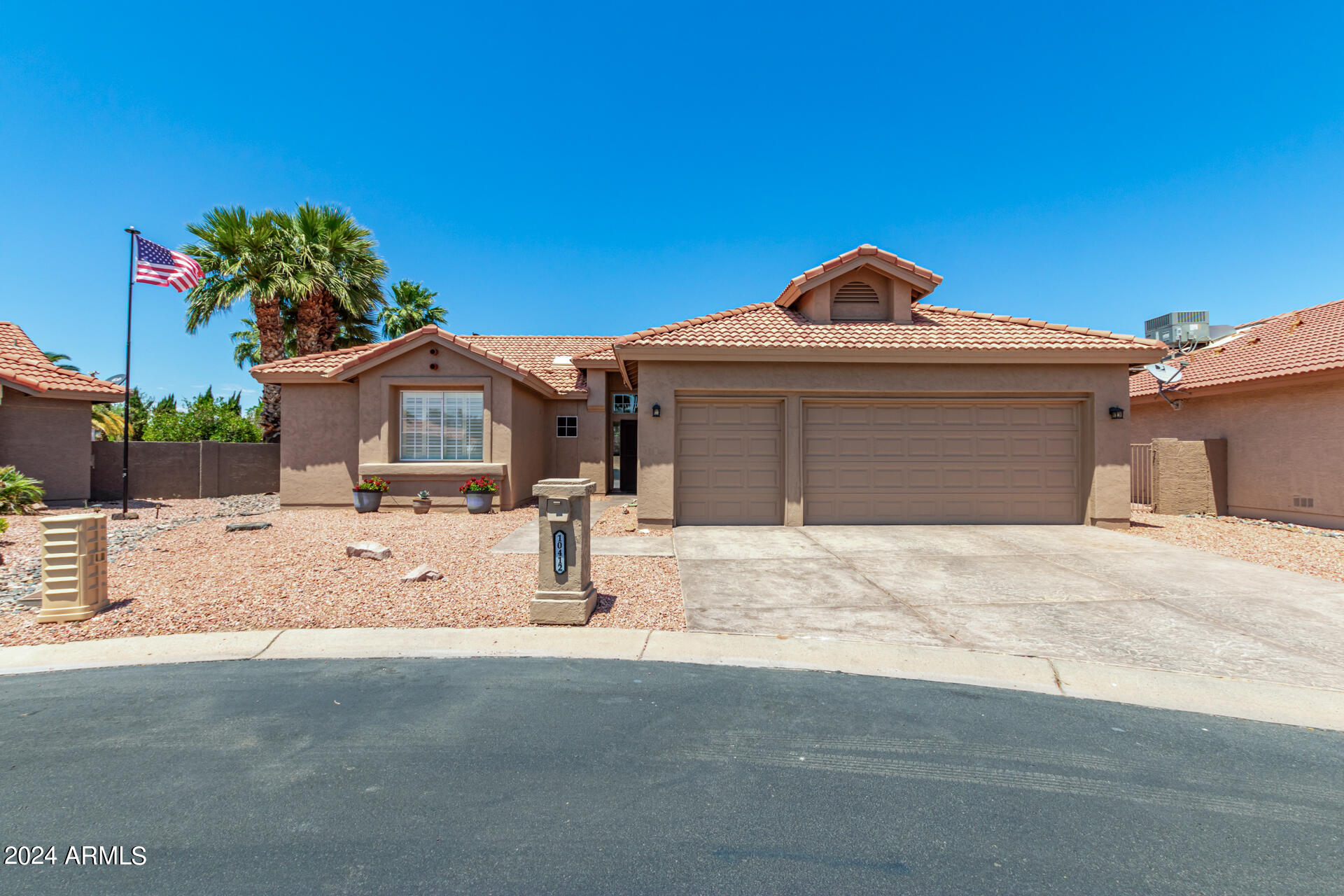 10412 E NACOMA Drive