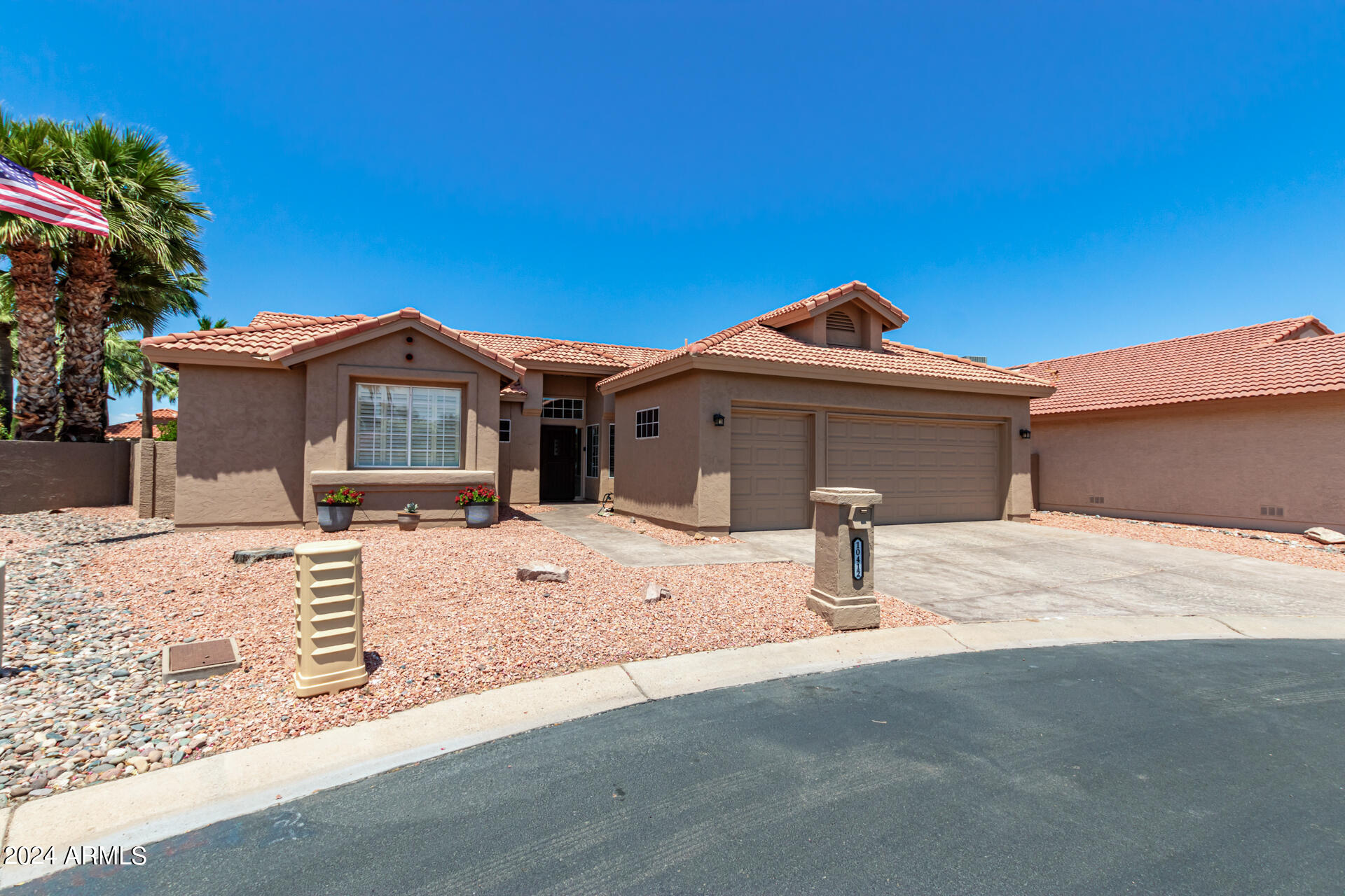 10412 E NACOMA Drive